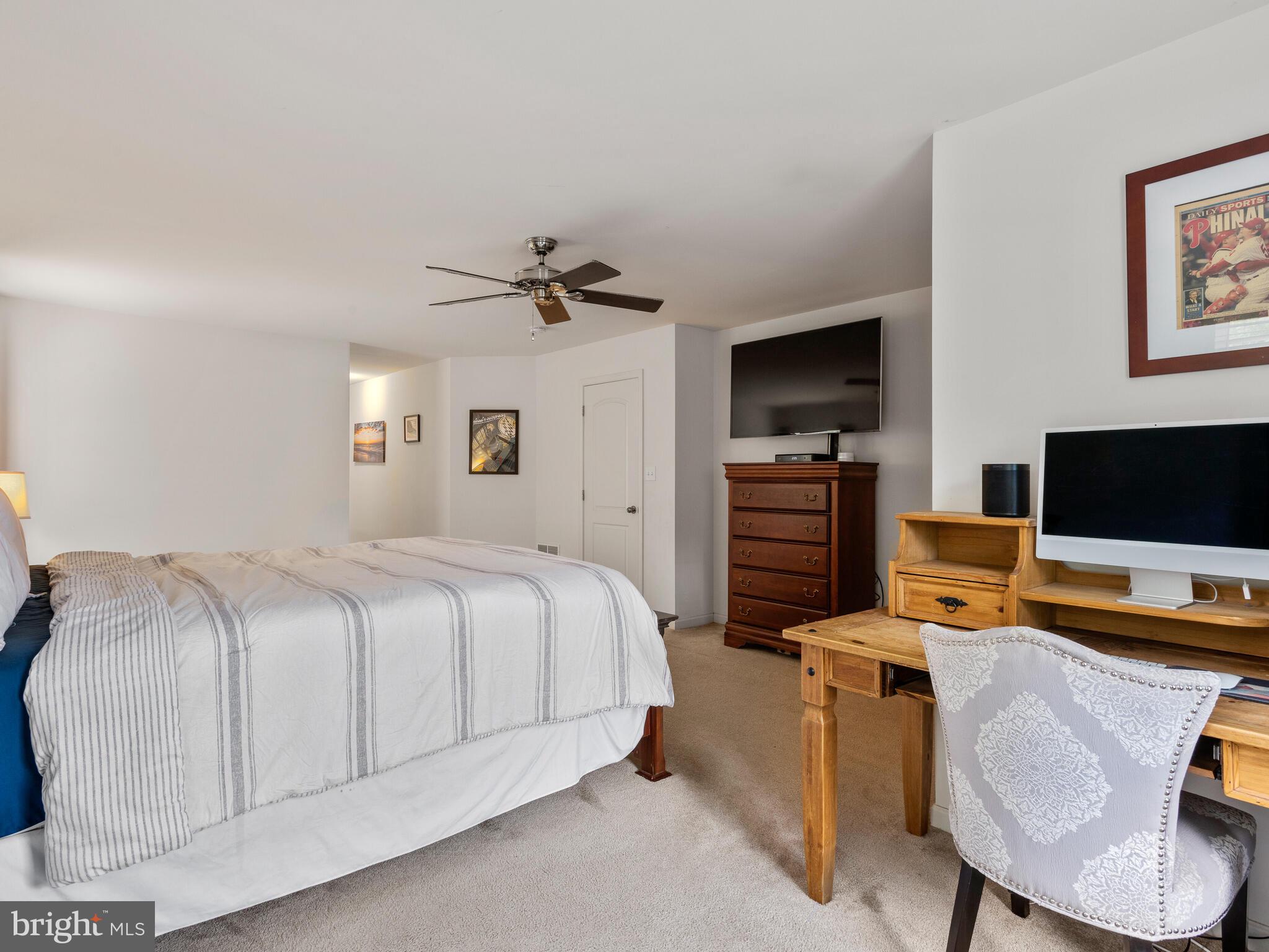 MOUNTAINVIEW - Residential