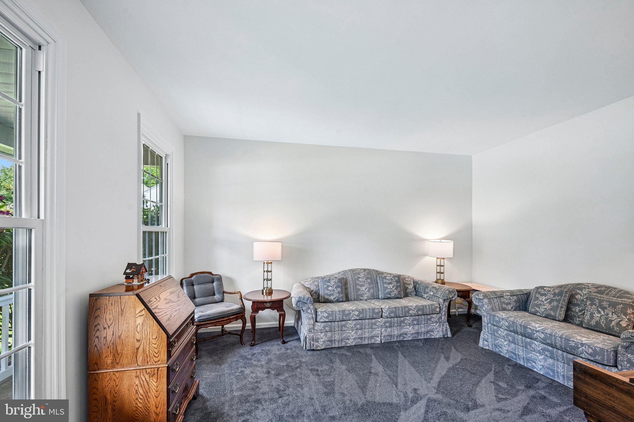 SOMERSET LAKE - Residential