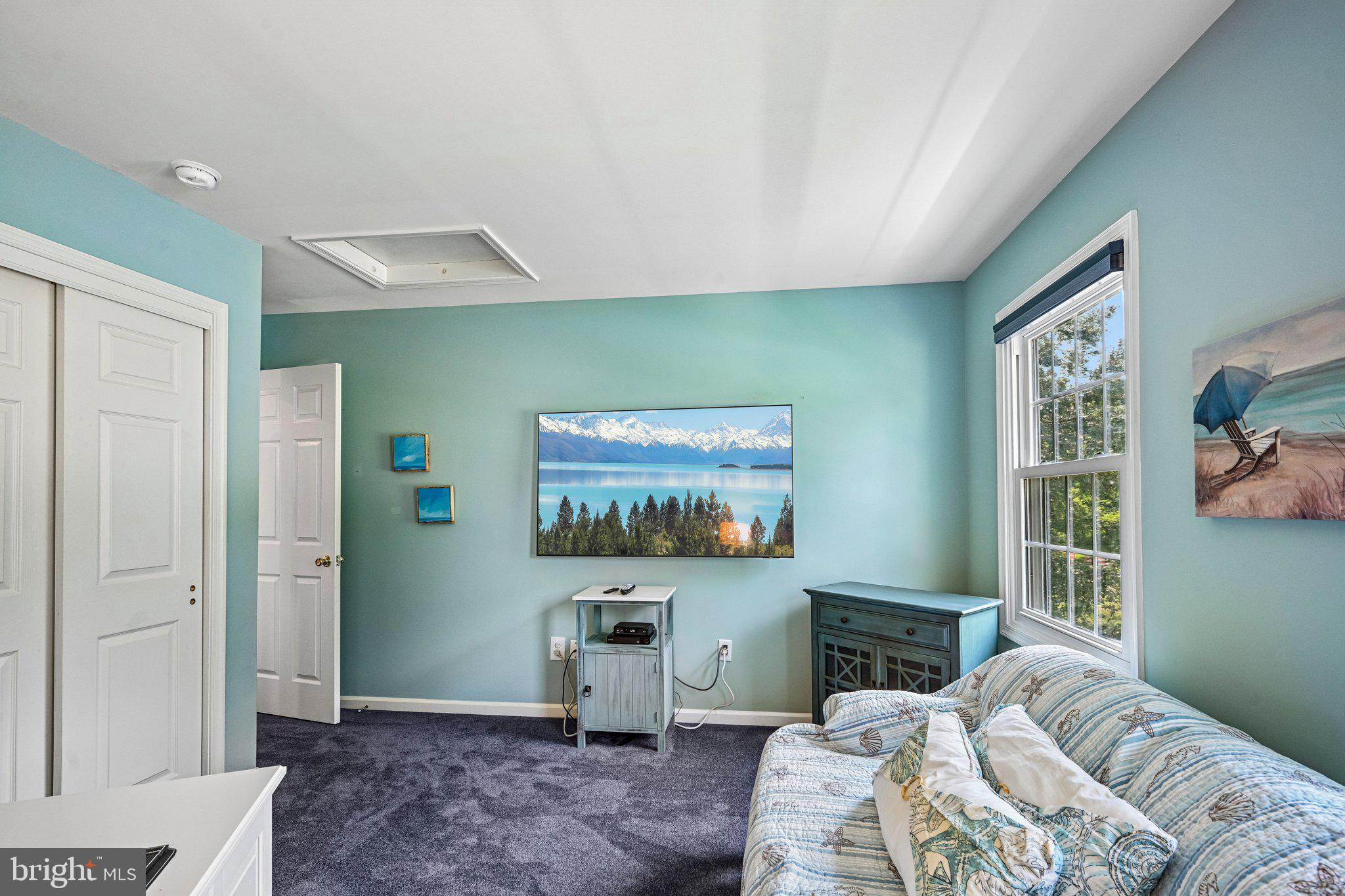 SOMERSET LAKE - Residential