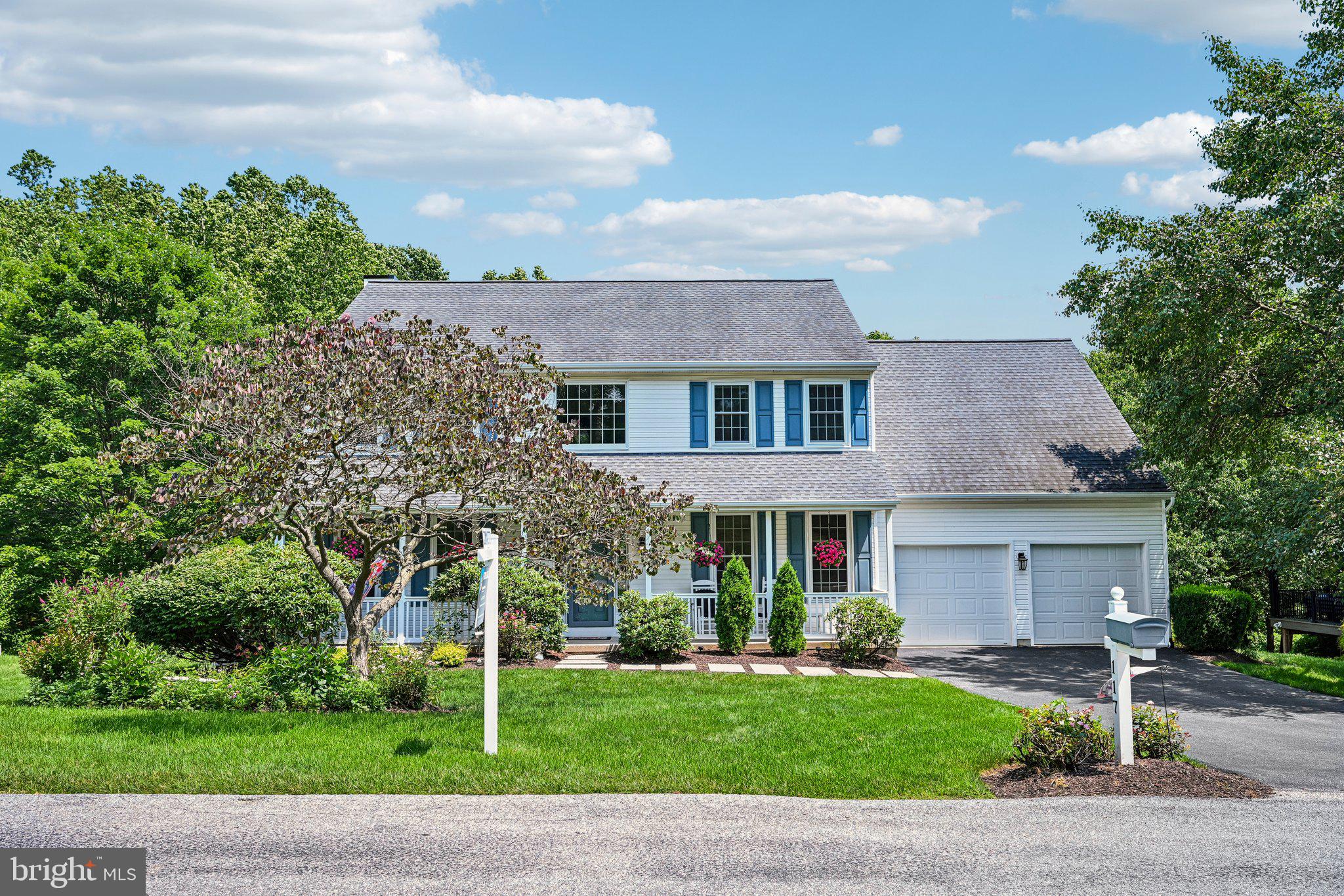 SOMERSET LAKE - Residential