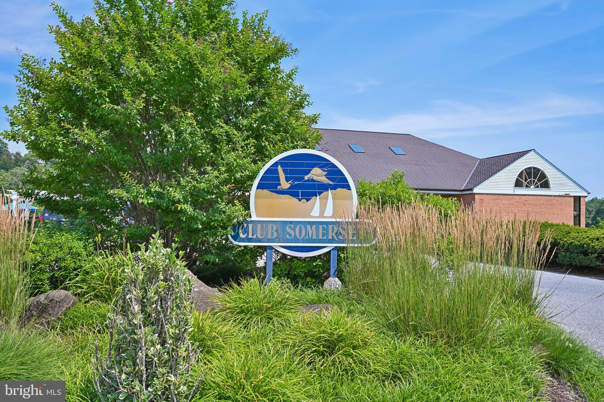 SOMERSET LAKE - Residential