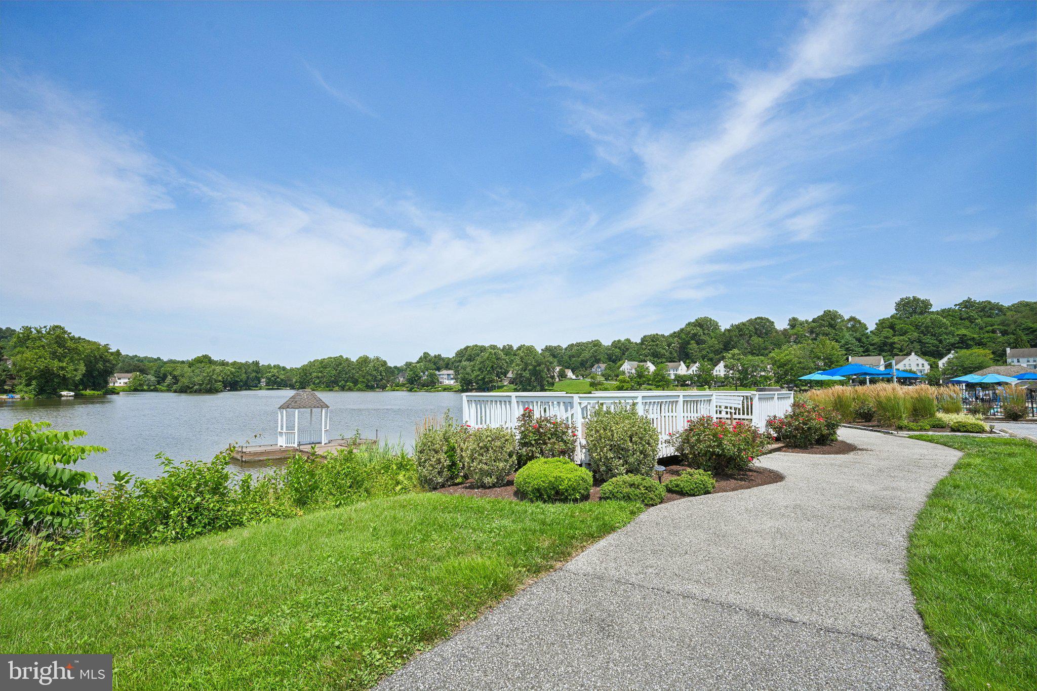 SOMERSET LAKE - Residential