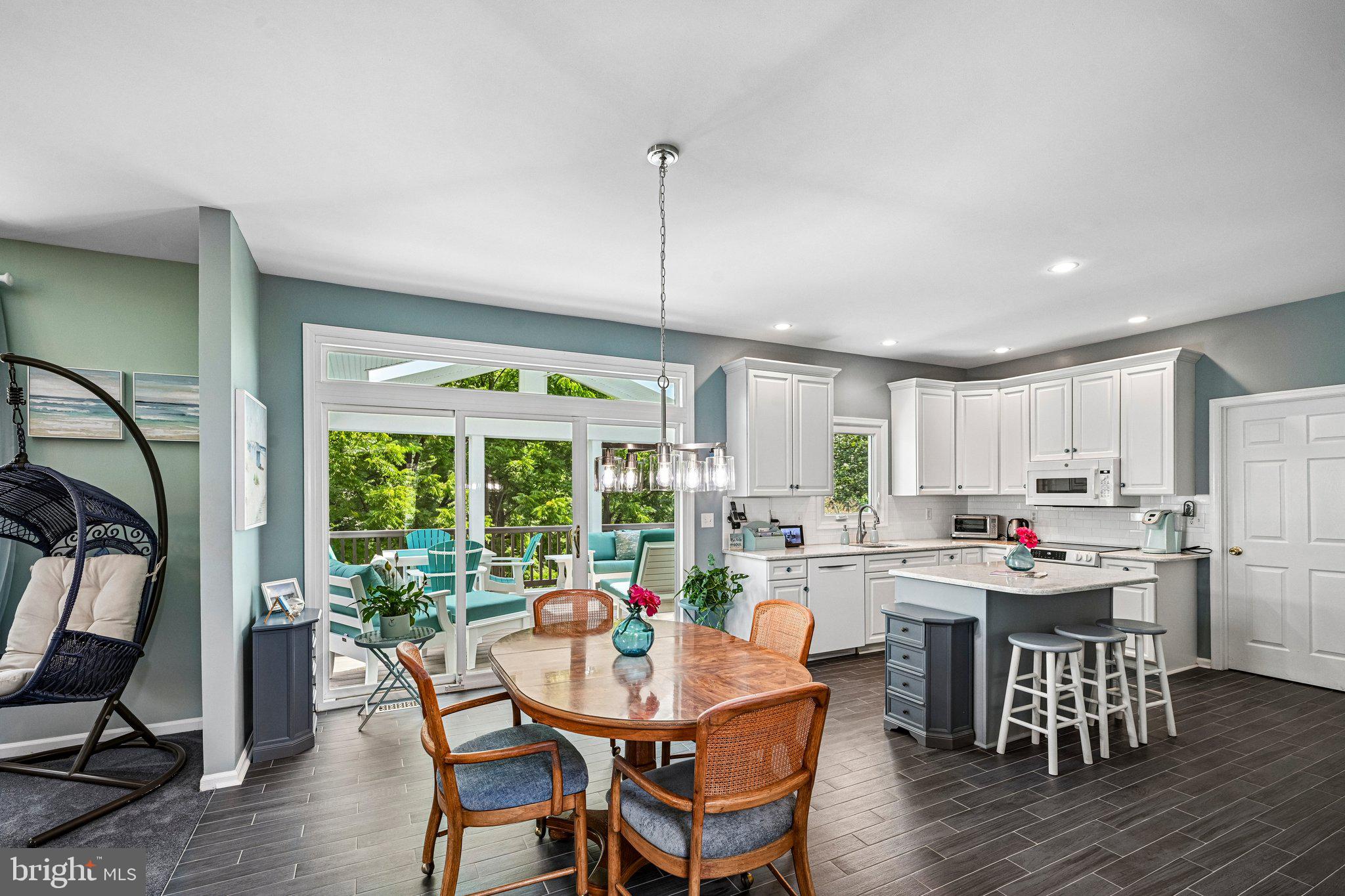 SOMERSET LAKE - Residential