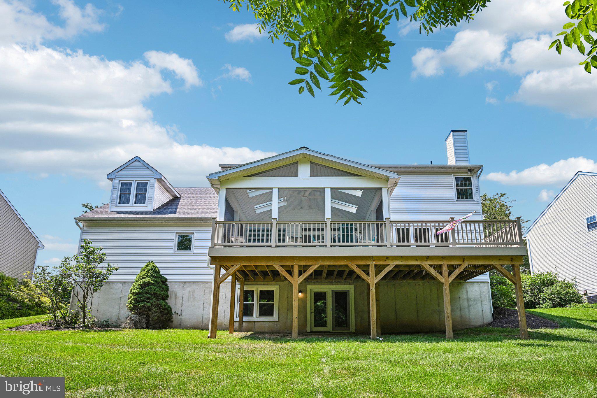 SOMERSET LAKE - Residential