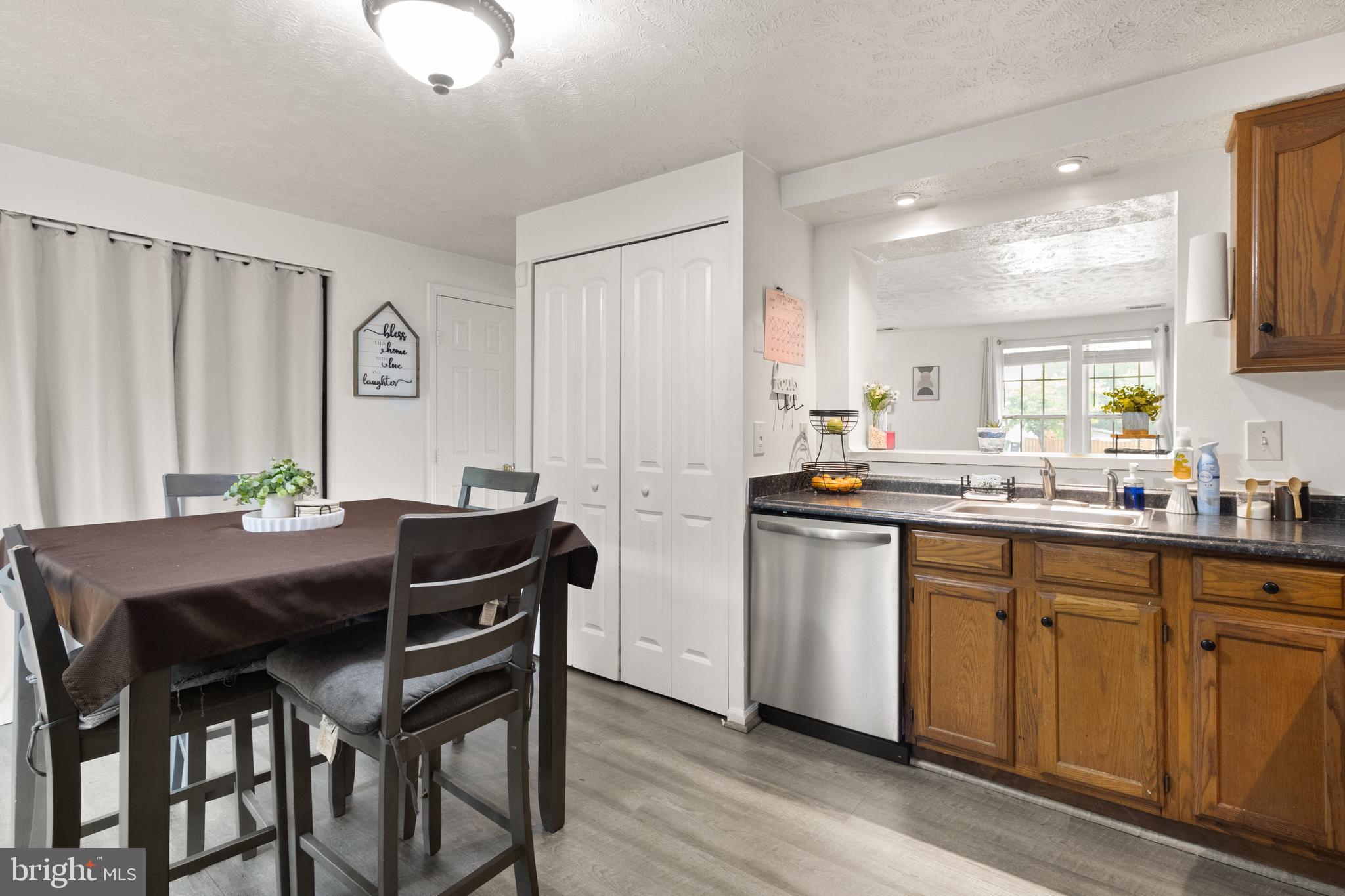 LIBERTY PLACE - Residential