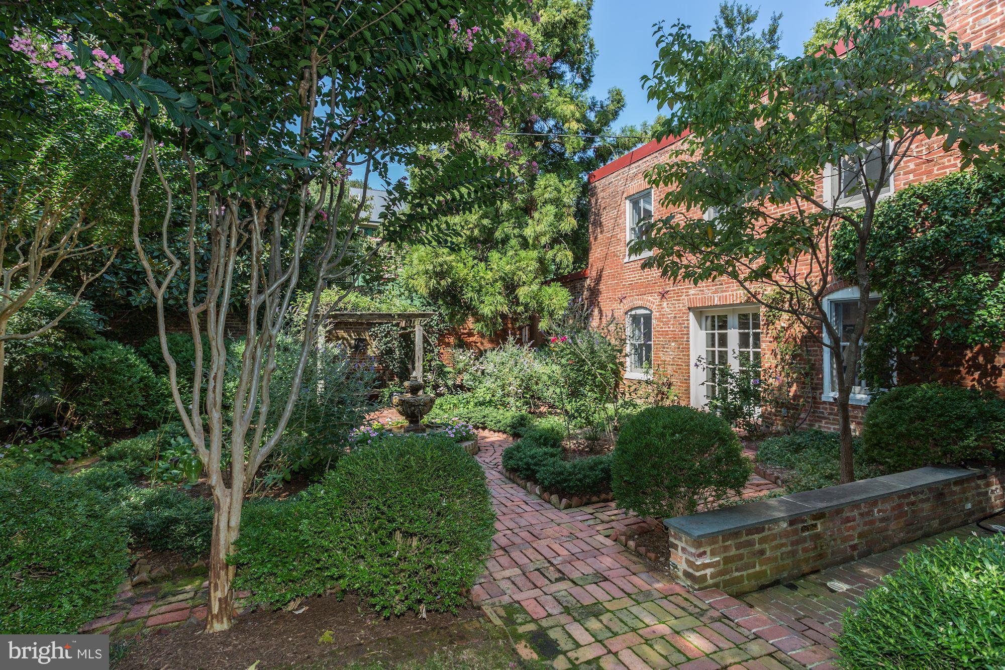 OLD TOWN SE QUADRANT - Residential