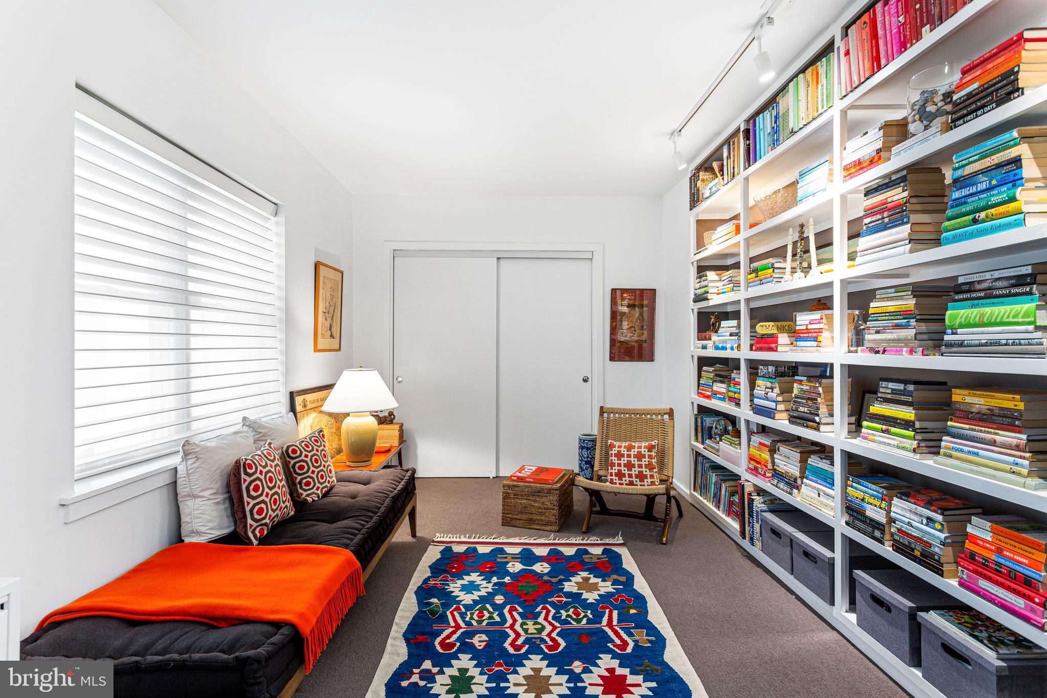 FAIRMOUNT - Residential