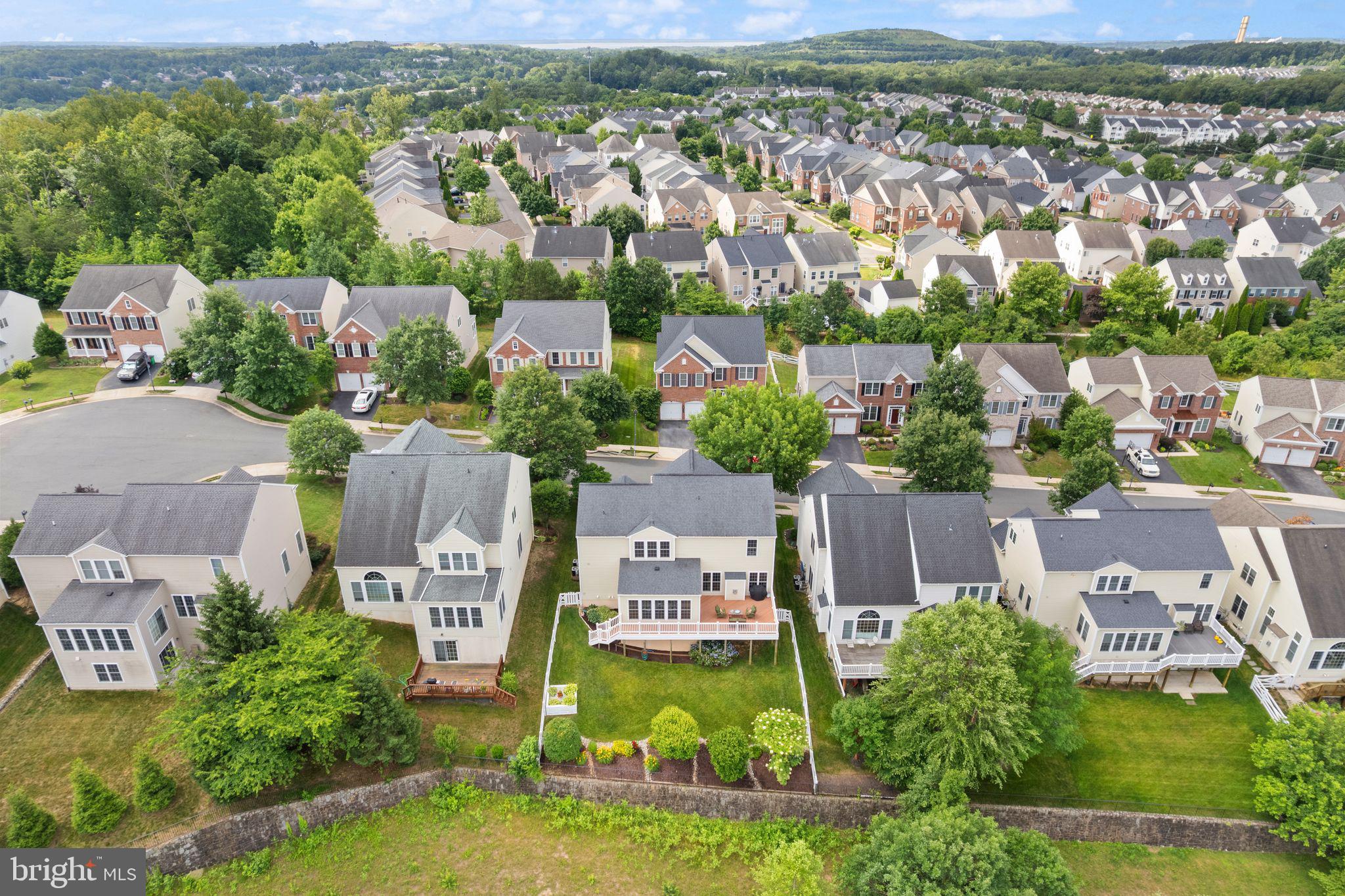 LAUREL HILL LANDBAY - Residential