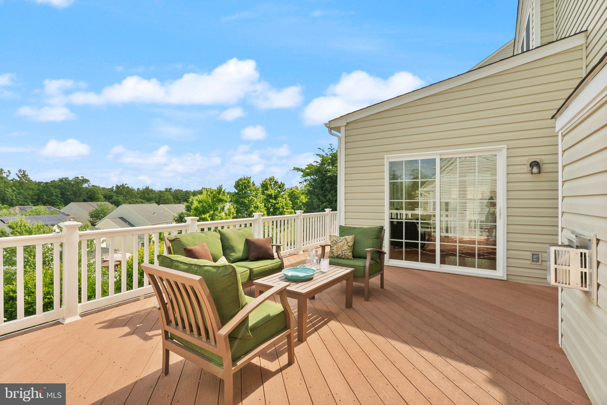 LAUREL HILL LANDBAY - Residential