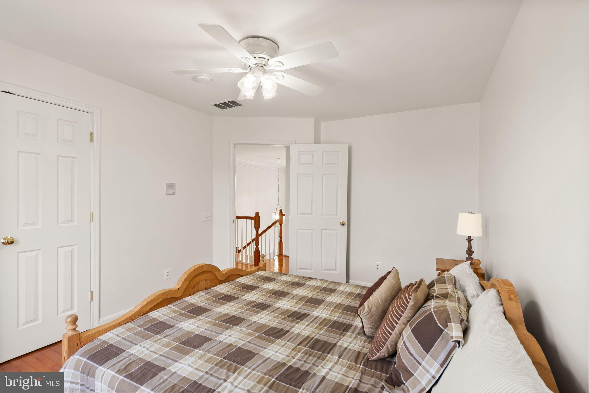 LAUREL HILL LANDBAY - Residential
