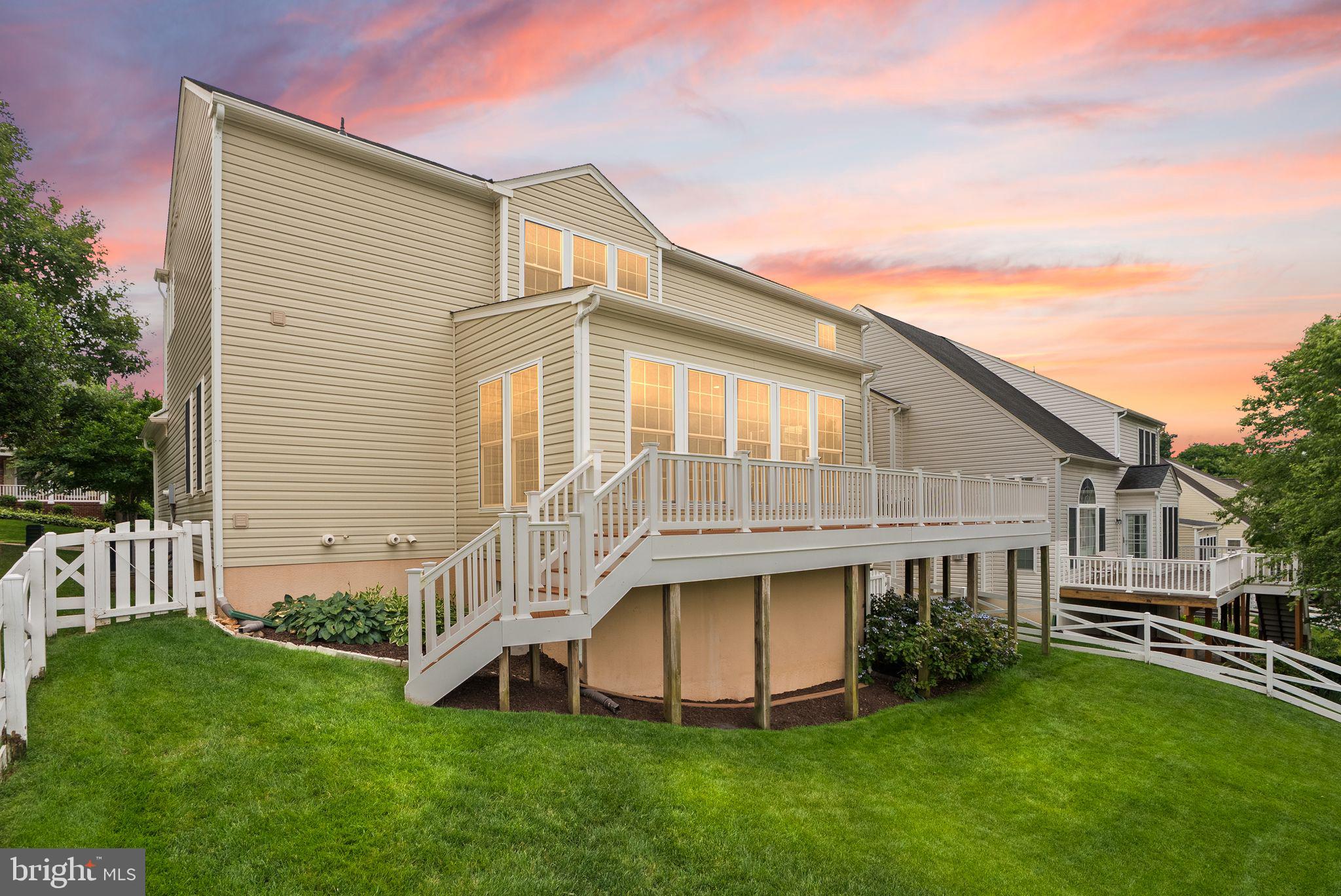 LAUREL HILL LANDBAY - Residential