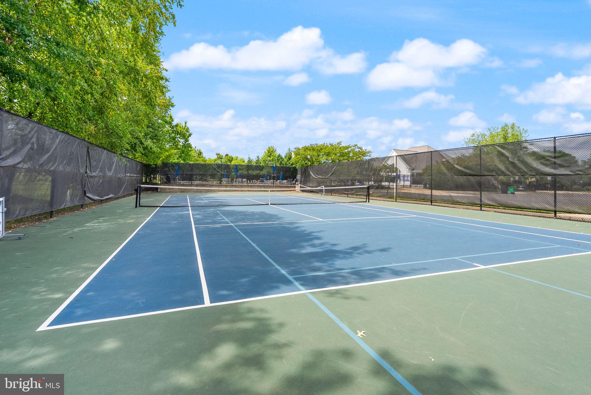 LAUREL HILL LANDBAY - Residential