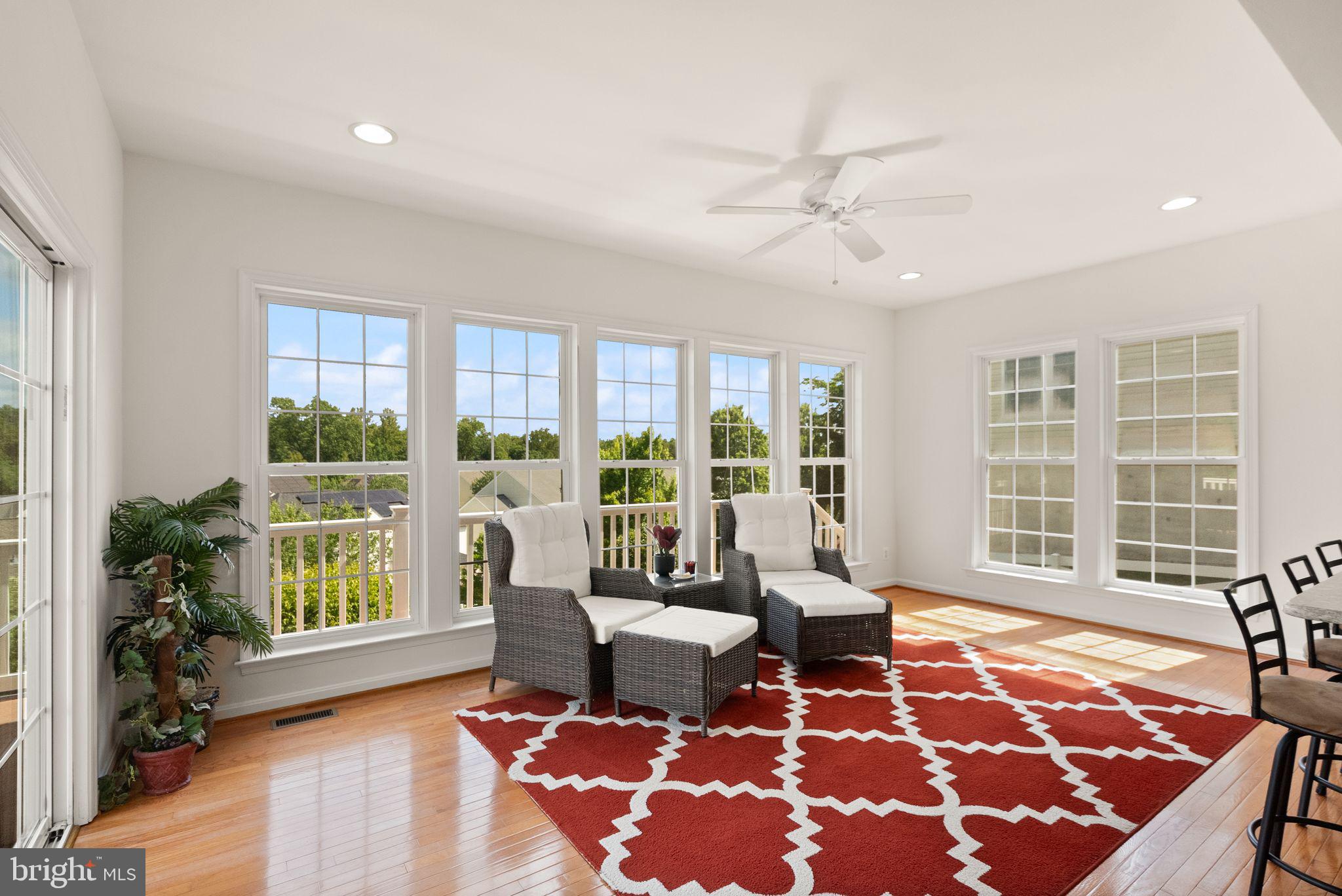 LAUREL HILL LANDBAY - Residential