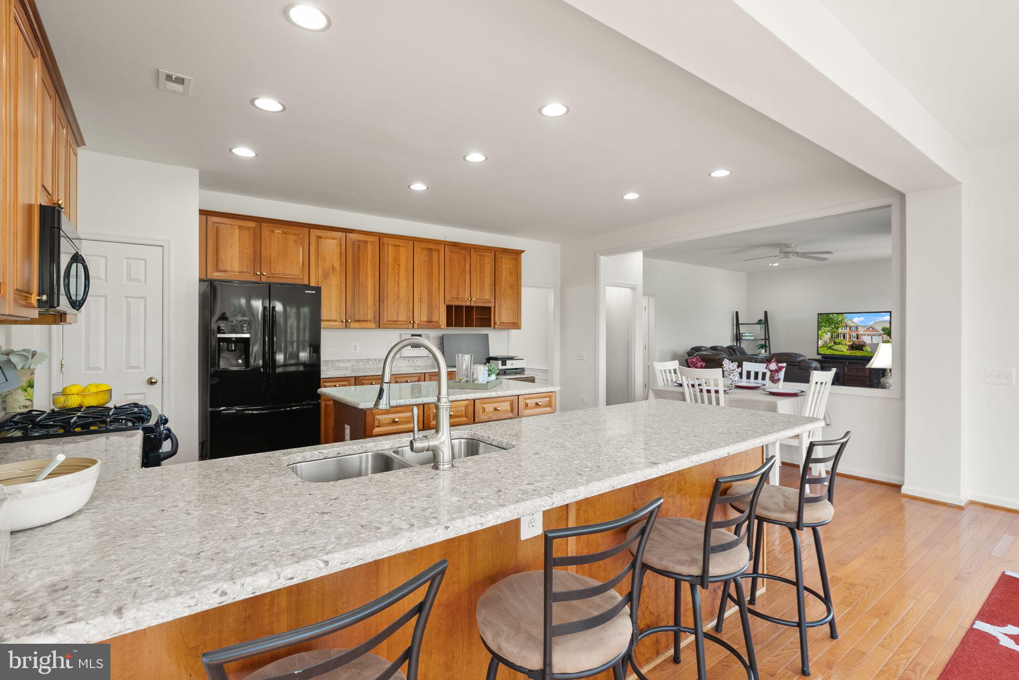 LAUREL HILL LANDBAY - Residential