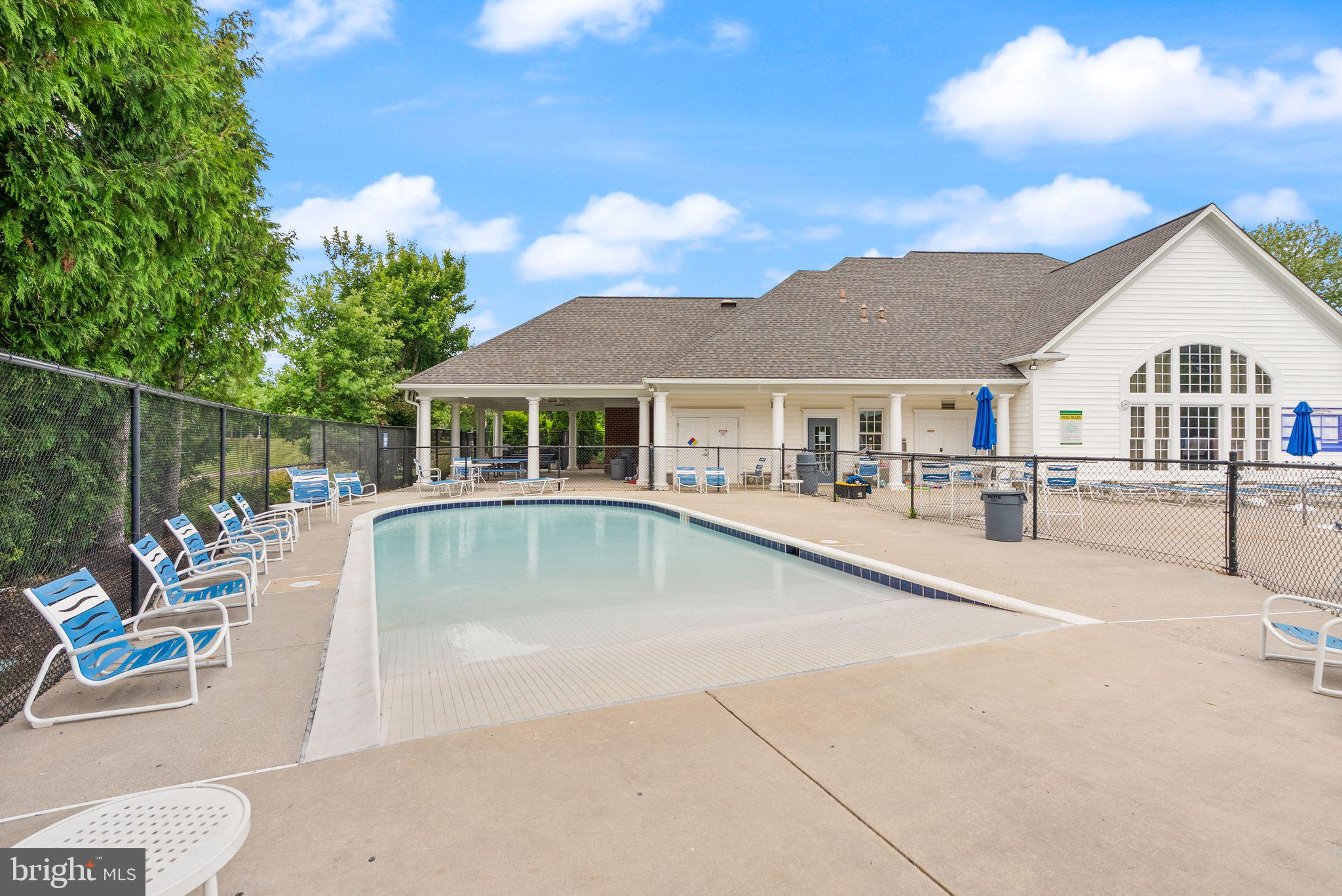 LAUREL HILL LANDBAY - Residential