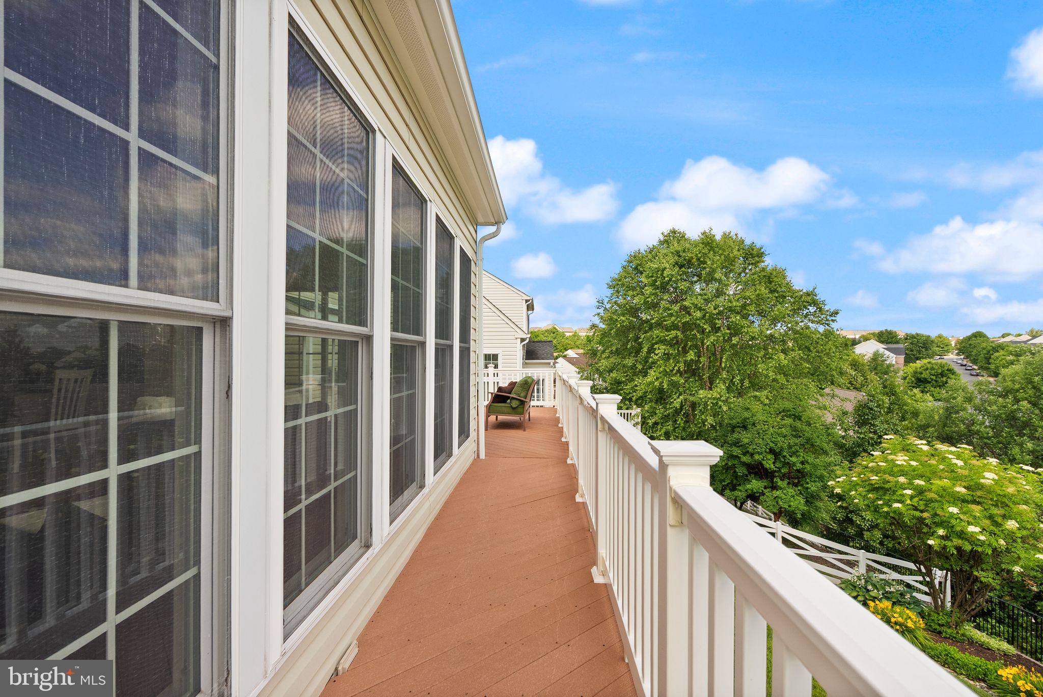 LAUREL HILL LANDBAY - Residential