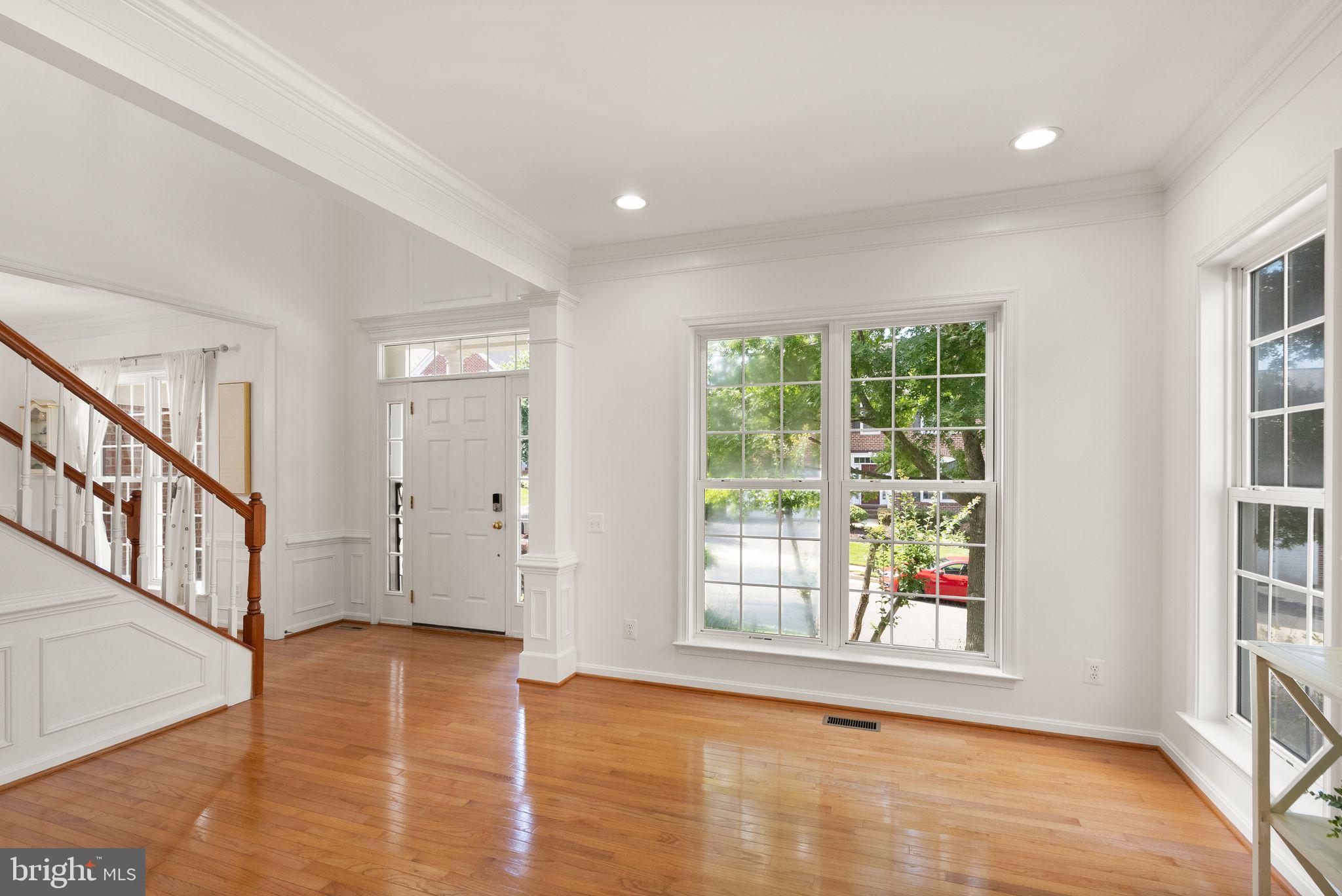 LAUREL HILL LANDBAY - Residential