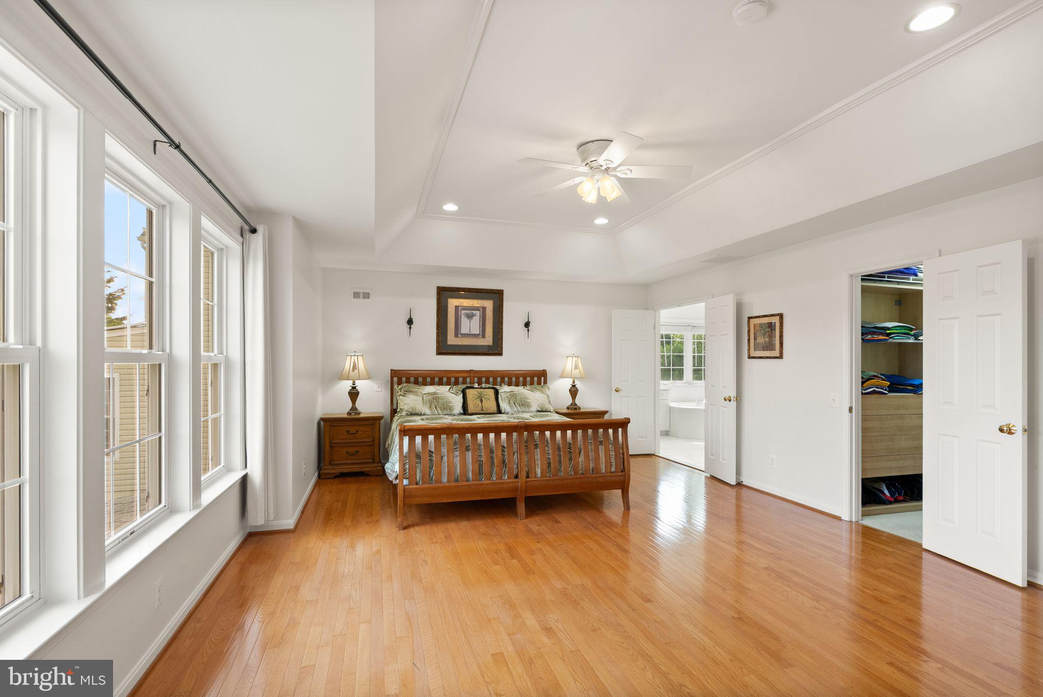 LAUREL HILL LANDBAY - Residential
