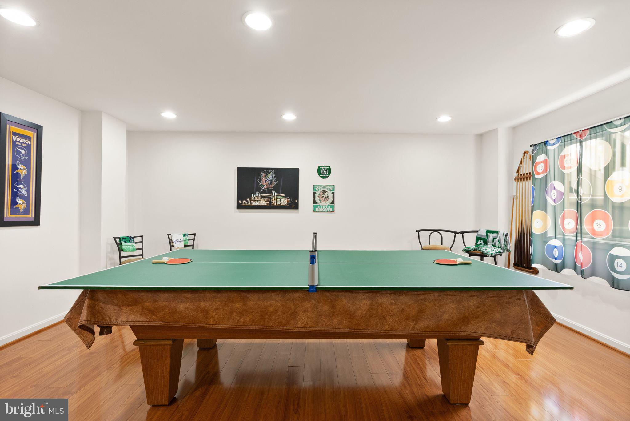 LAUREL HILL LANDBAY - Residential