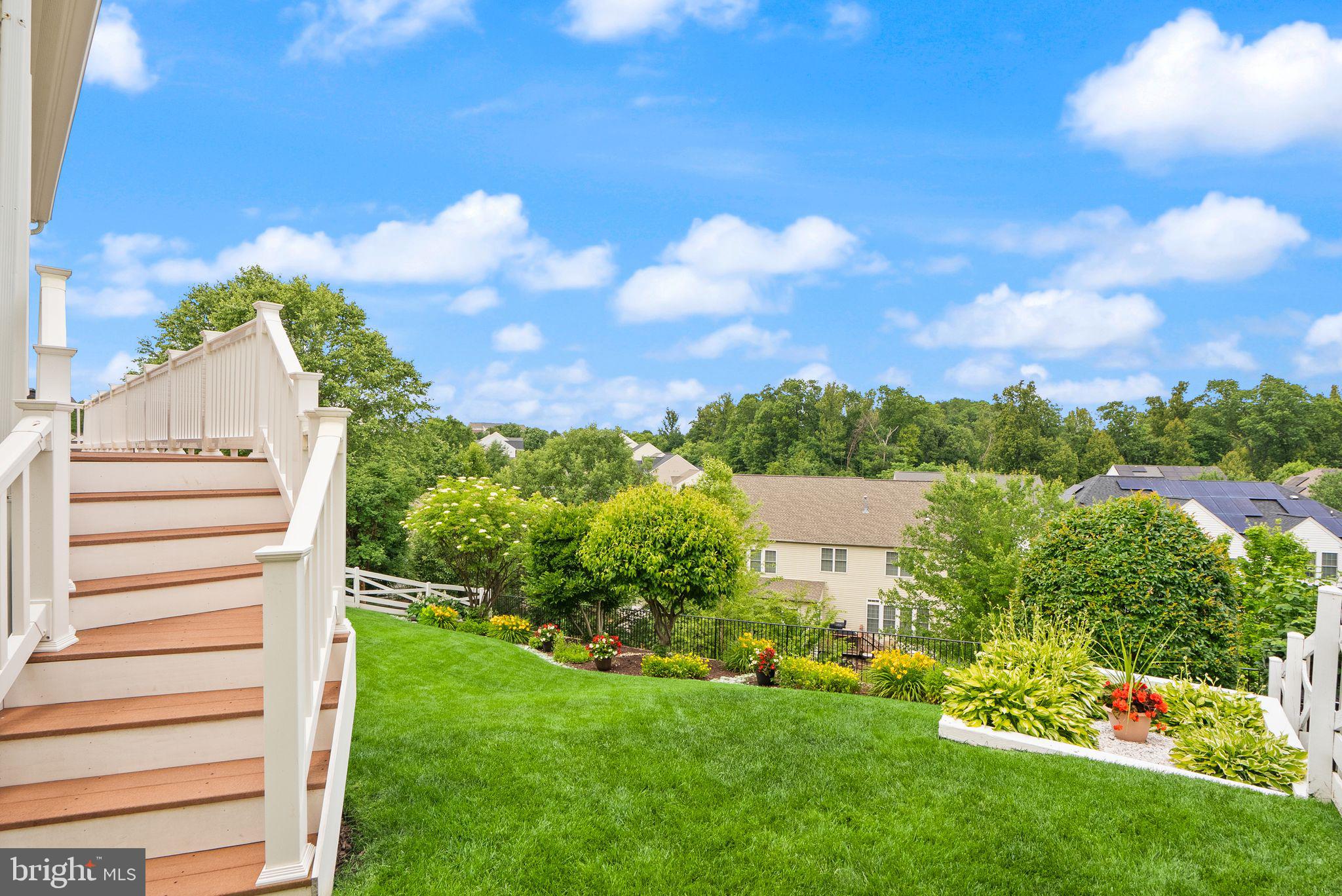 LAUREL HILL LANDBAY - Residential