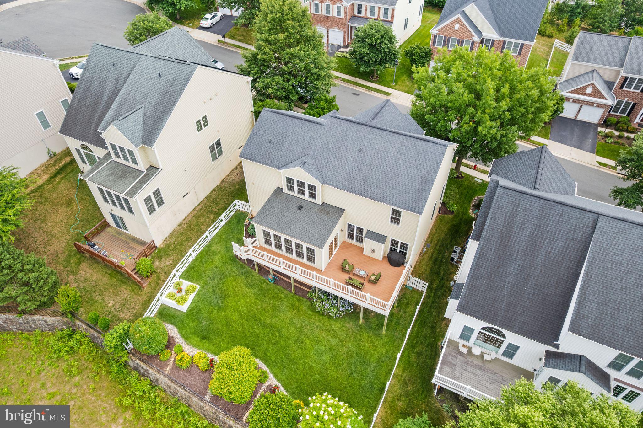 LAUREL HILL LANDBAY - Residential