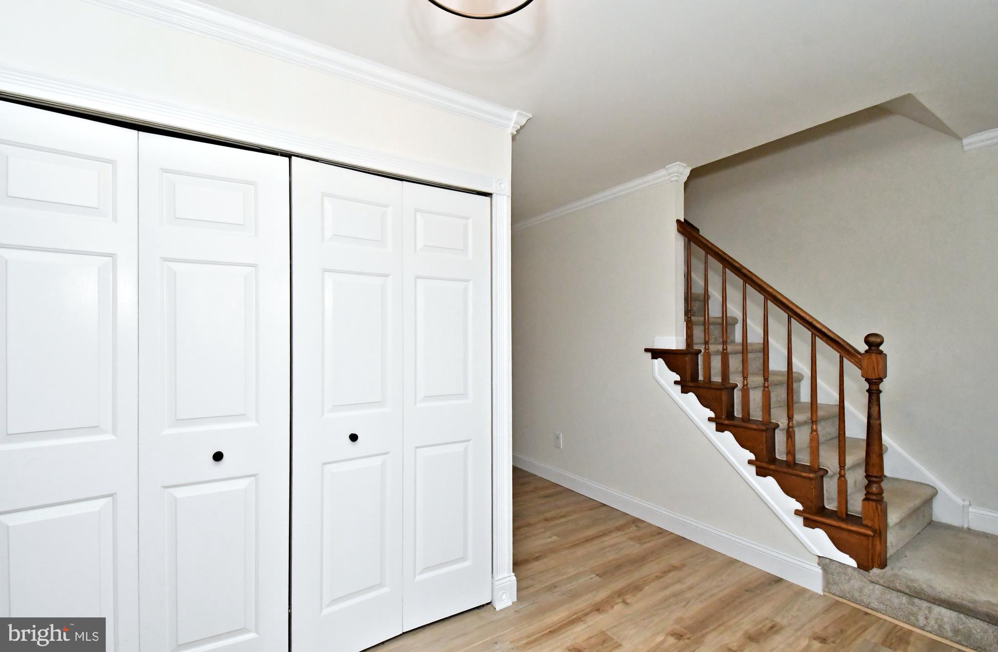 YARDLEY HUNT - Residential