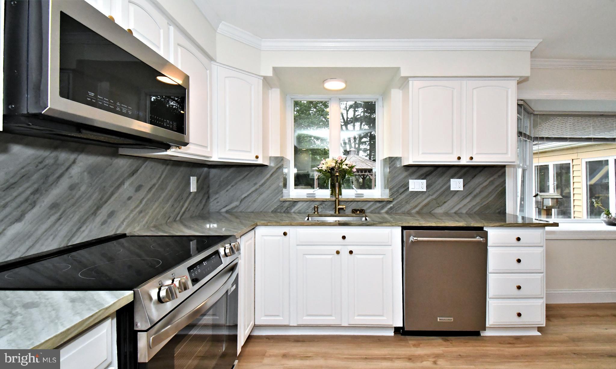 YARDLEY HUNT - Residential