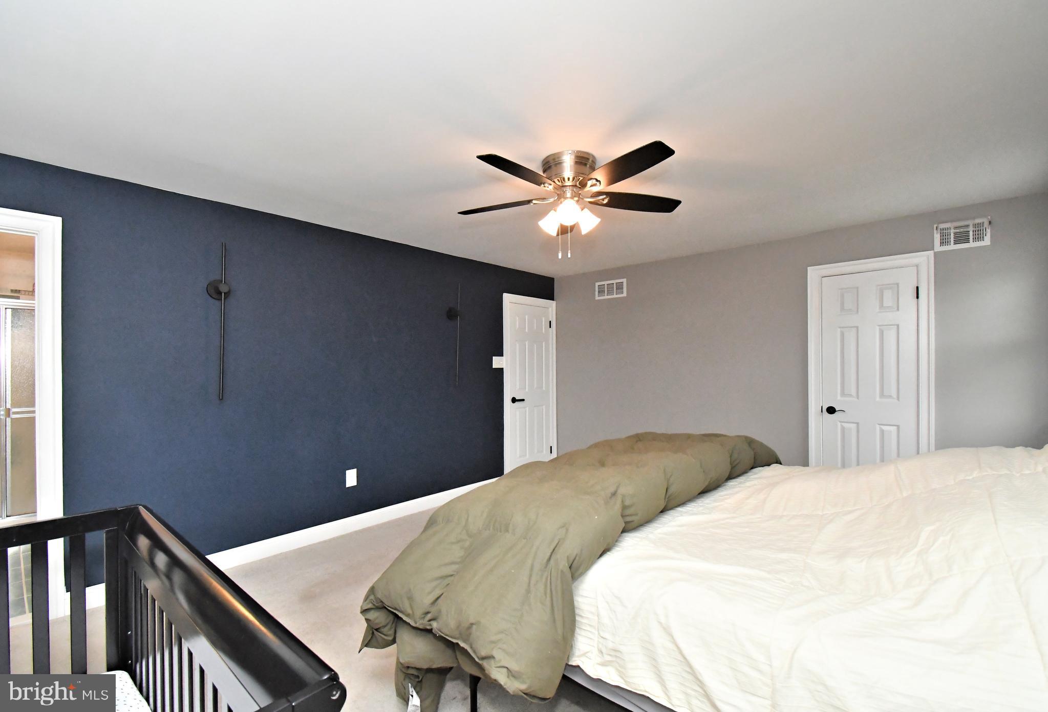 YARDLEY HUNT - Residential