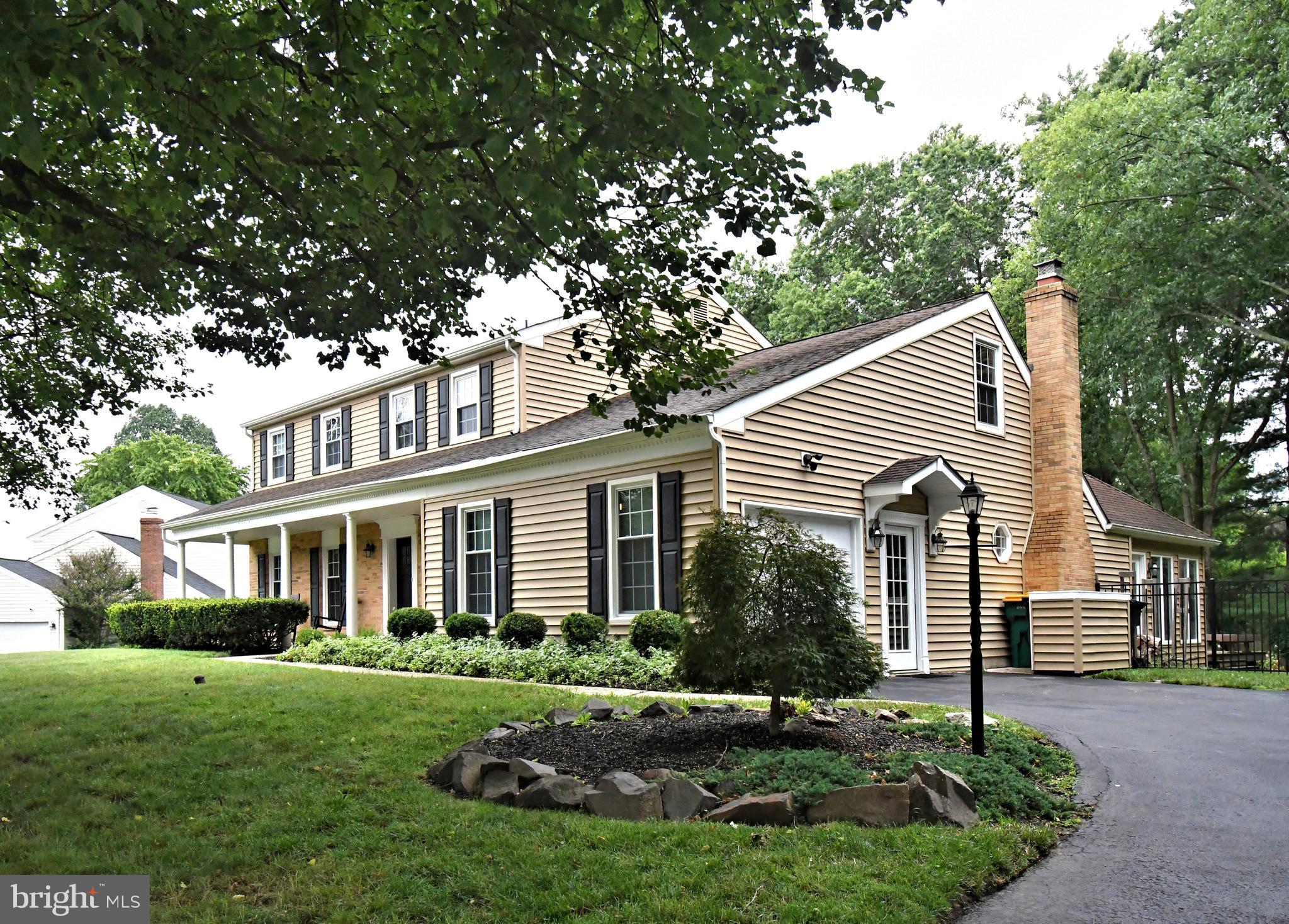 YARDLEY HUNT - Residential