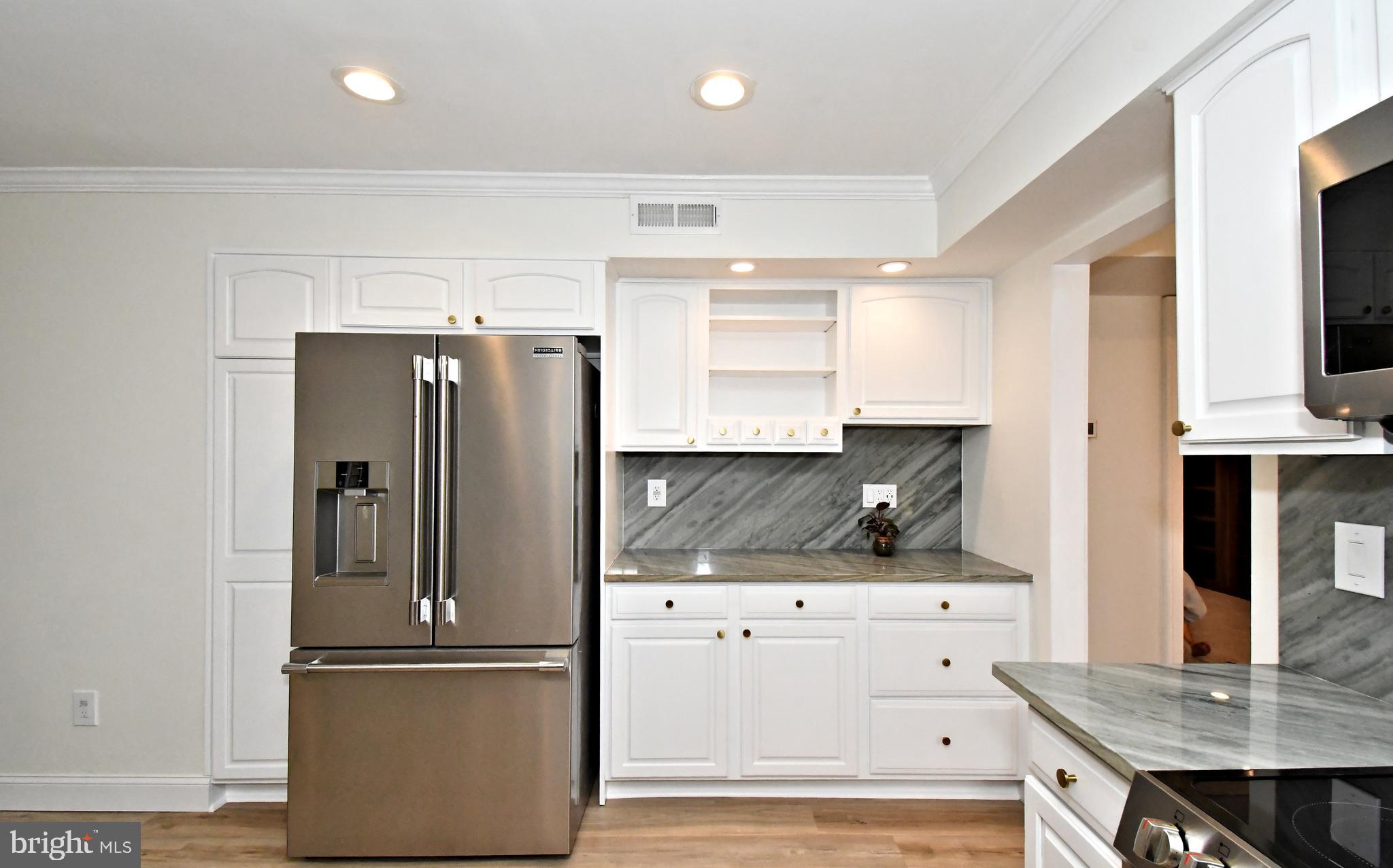 YARDLEY HUNT - Residential