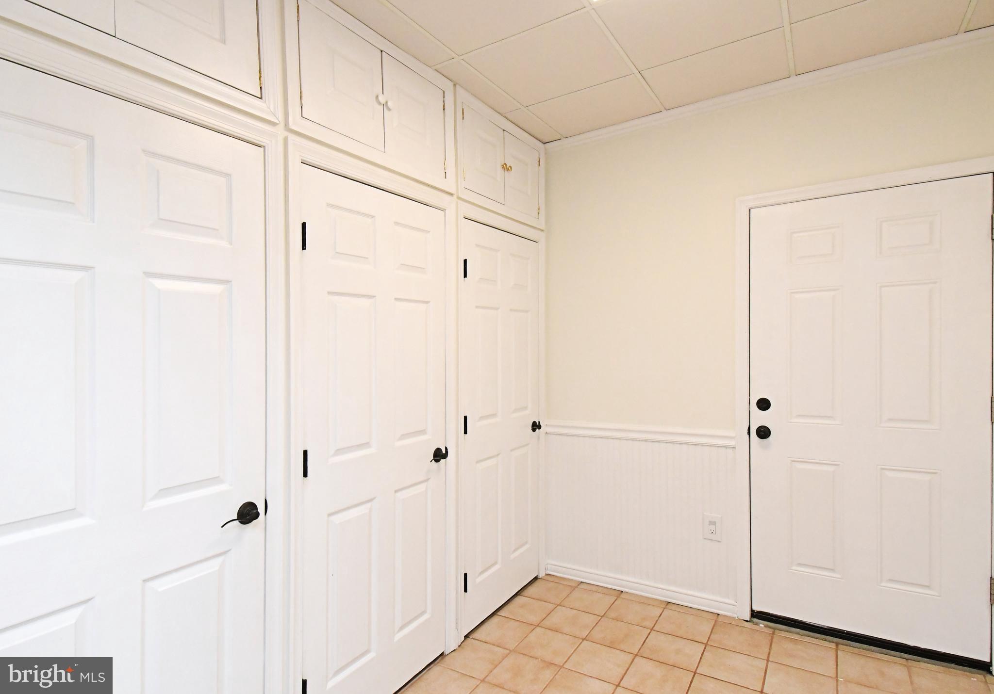 YARDLEY HUNT - Residential