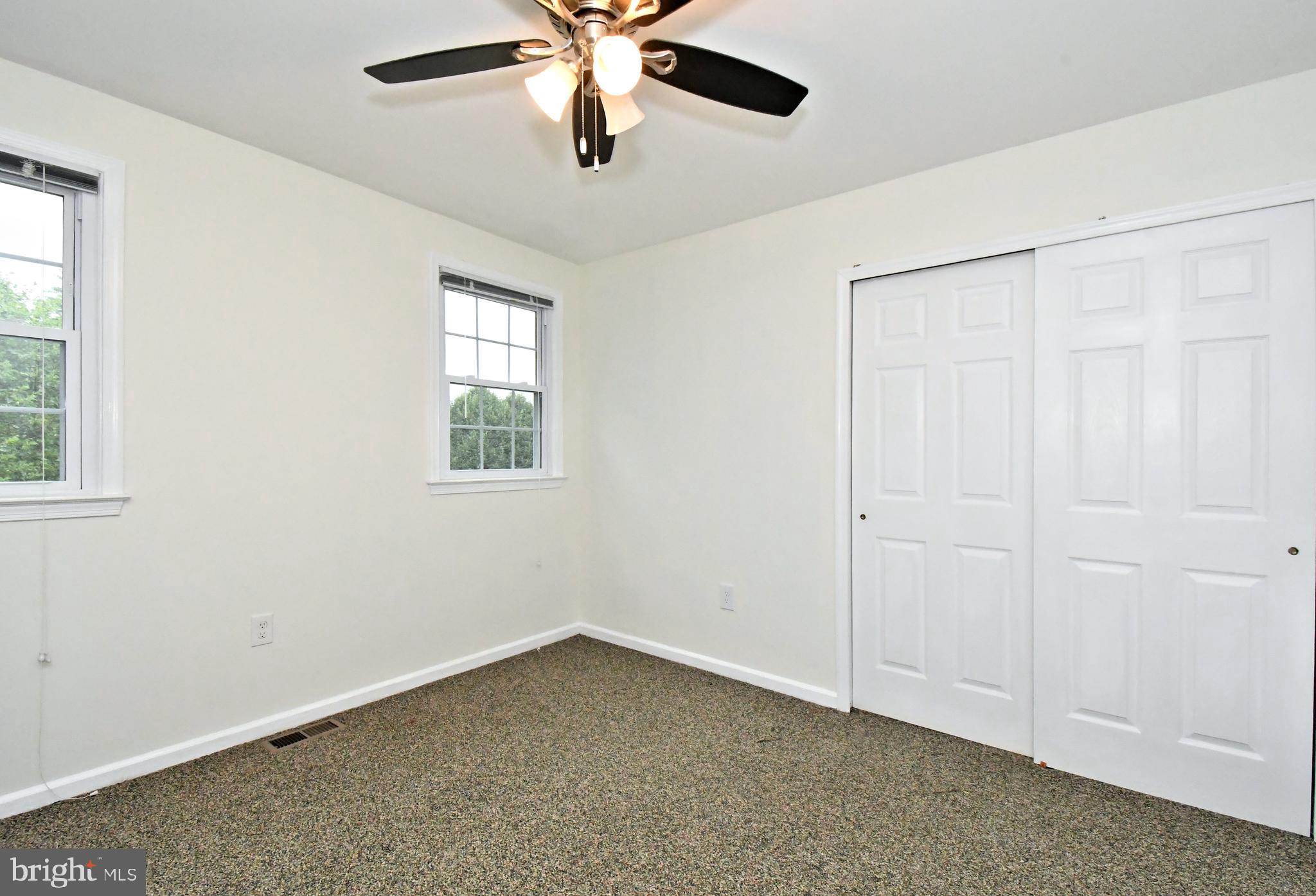 YARDLEY HUNT - Residential