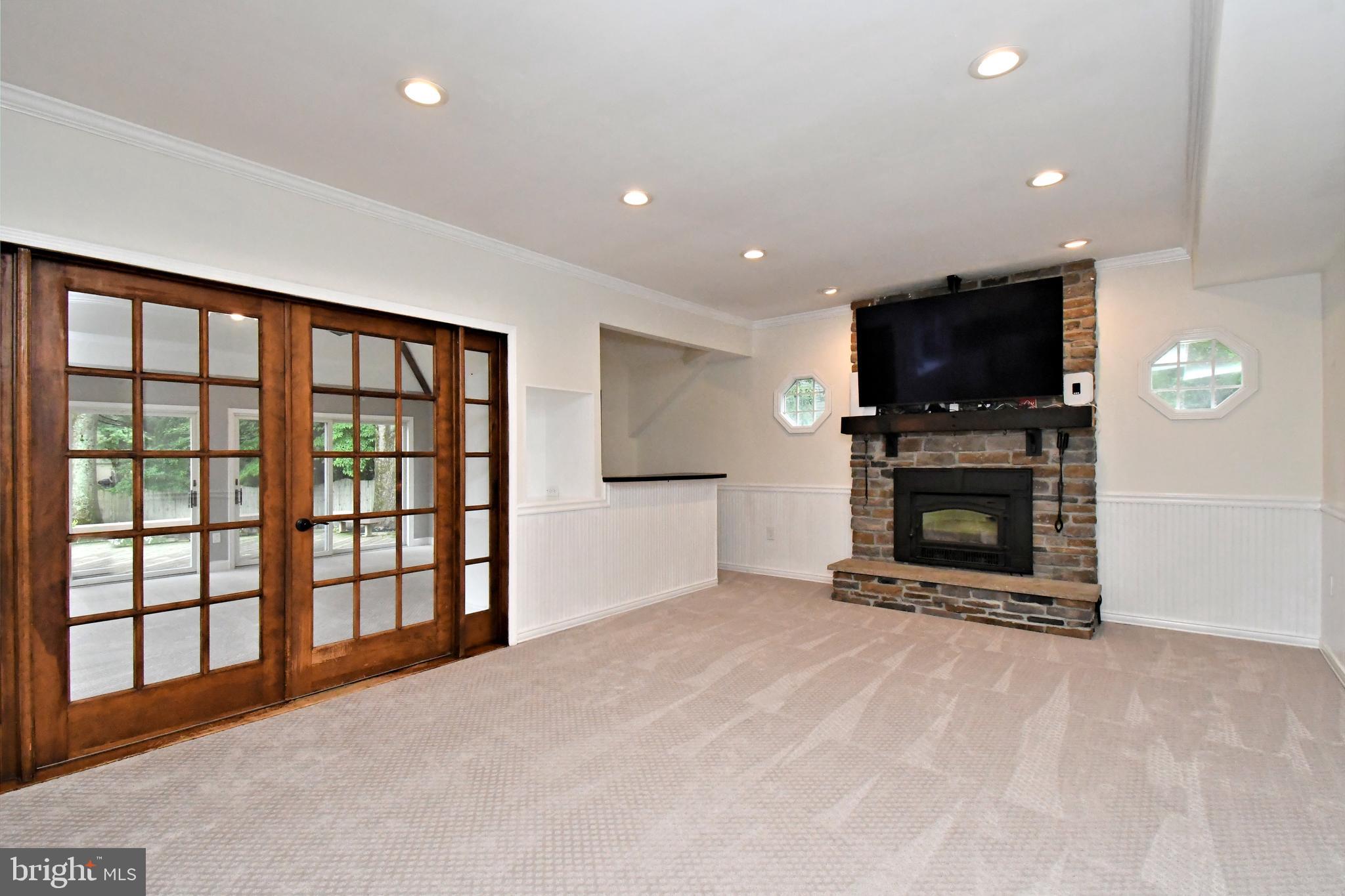 YARDLEY HUNT - Residential