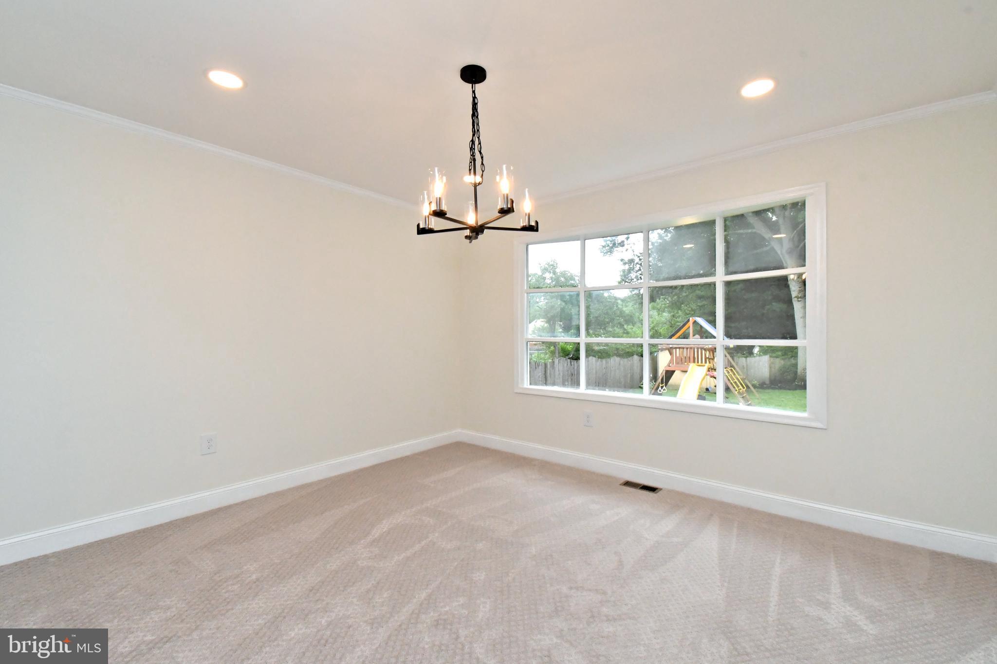 YARDLEY HUNT - Residential