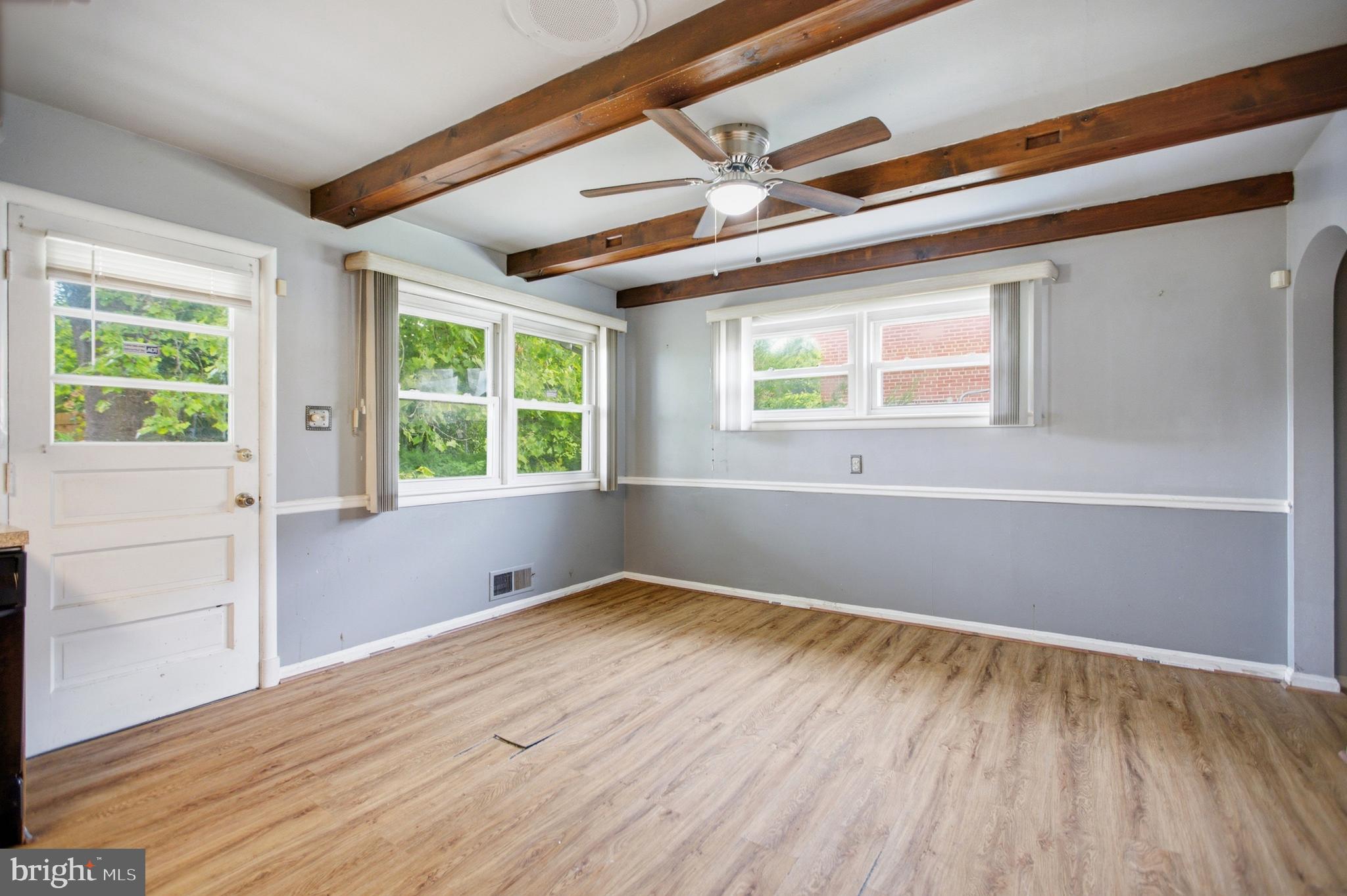 RAY PARK ESTATES - Residential