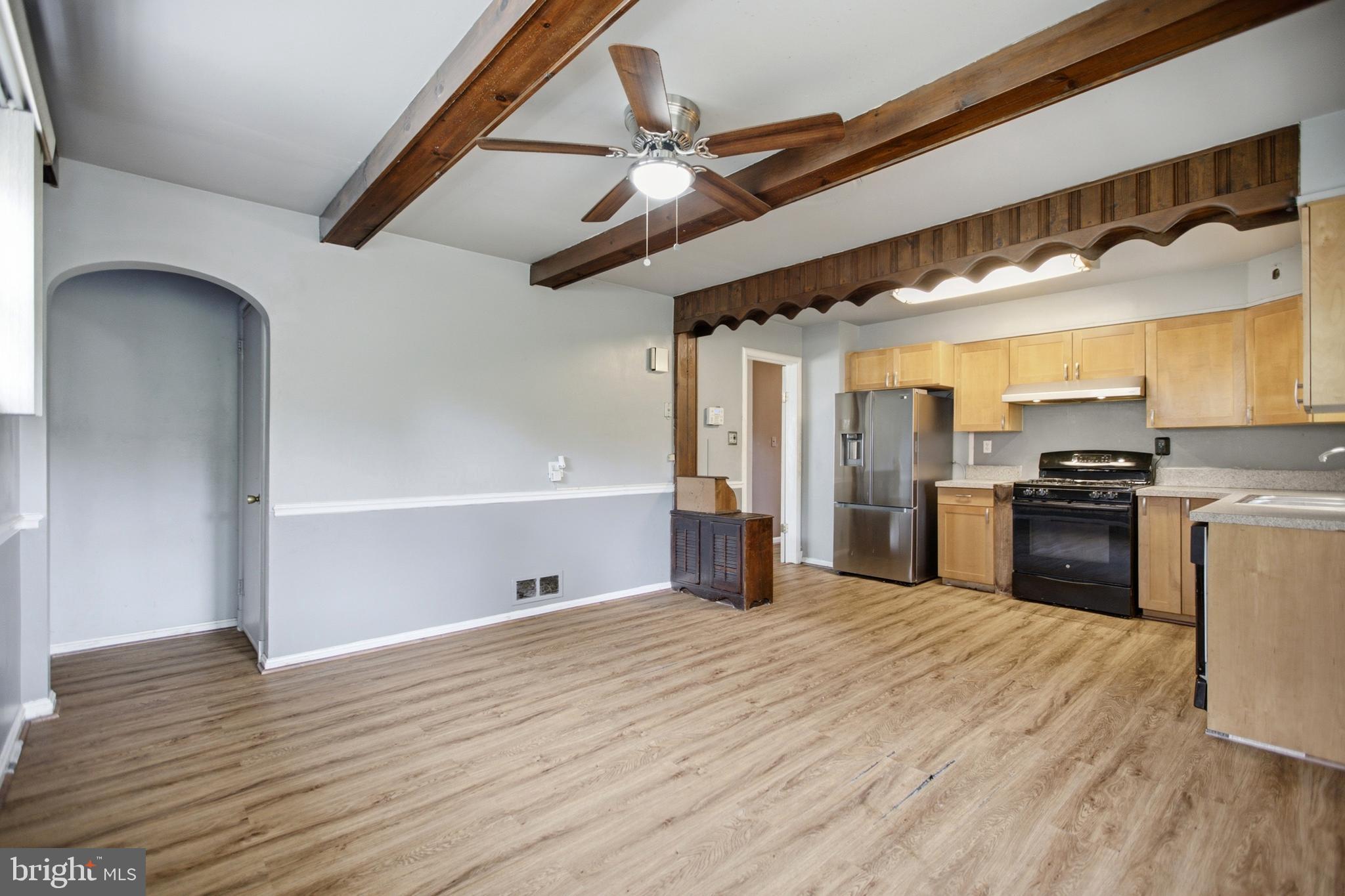 RAY PARK ESTATES - Residential