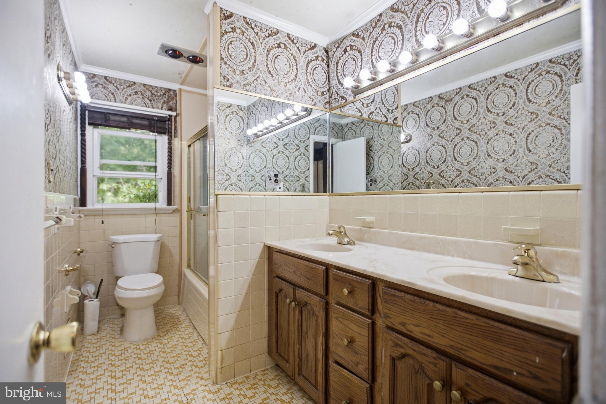 RAY PARK ESTATES - Residential