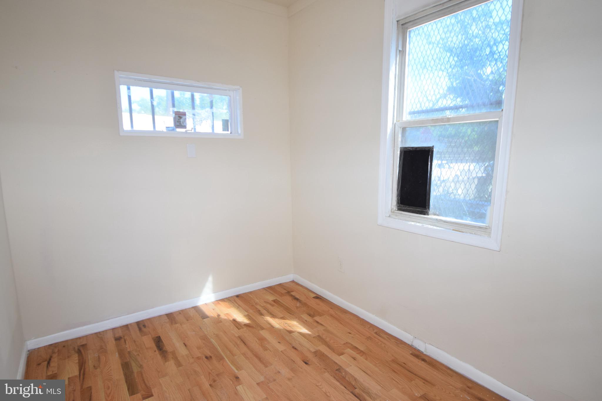 MORRELL PARK - Commercial Sale