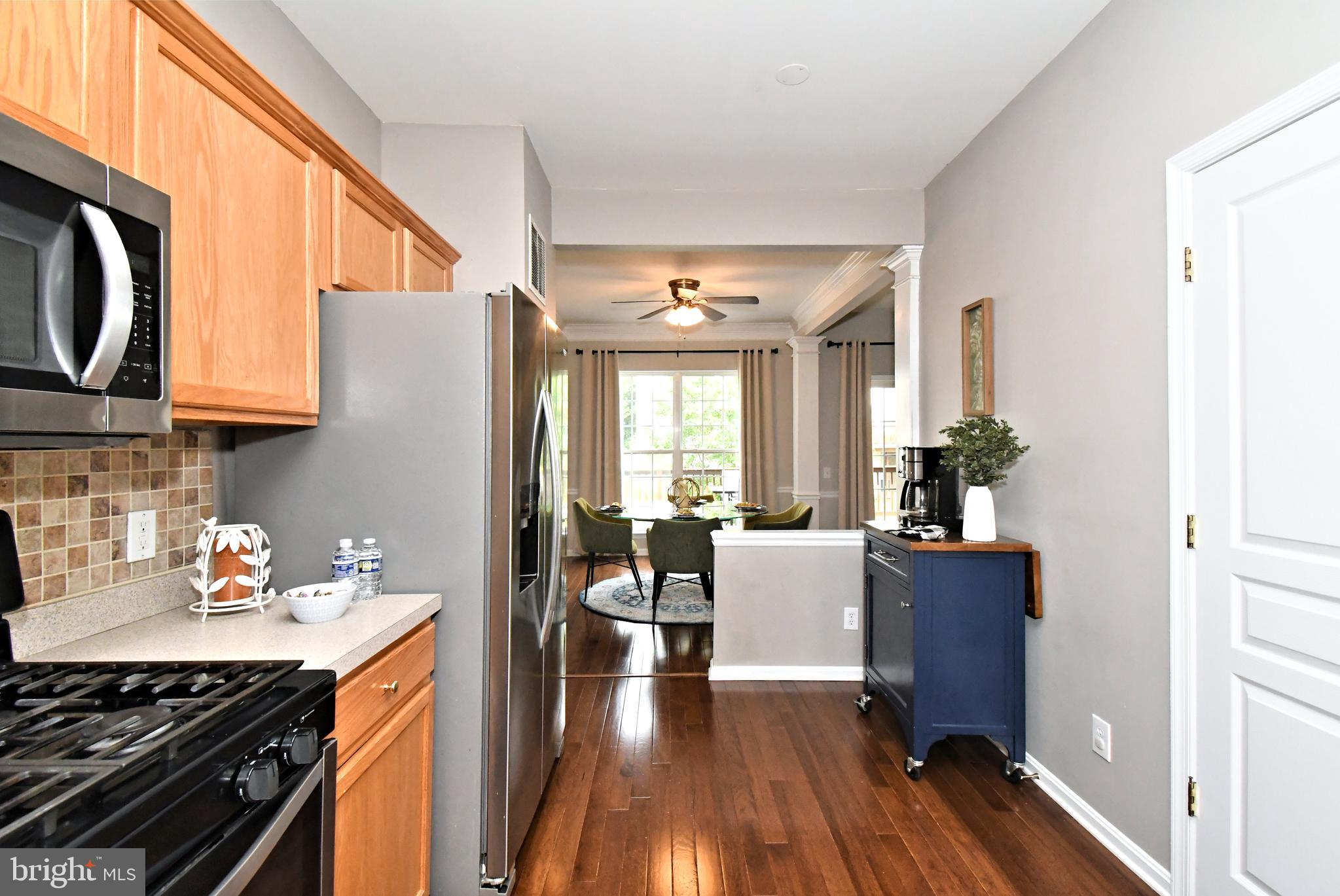 LONGFORD CROSSING - Residential
