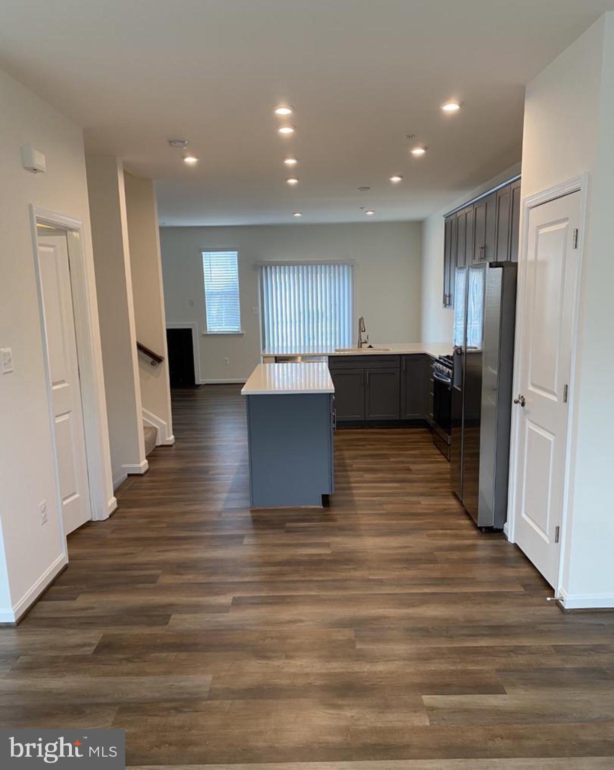 TOWNS AT PARKE WEST - Residential