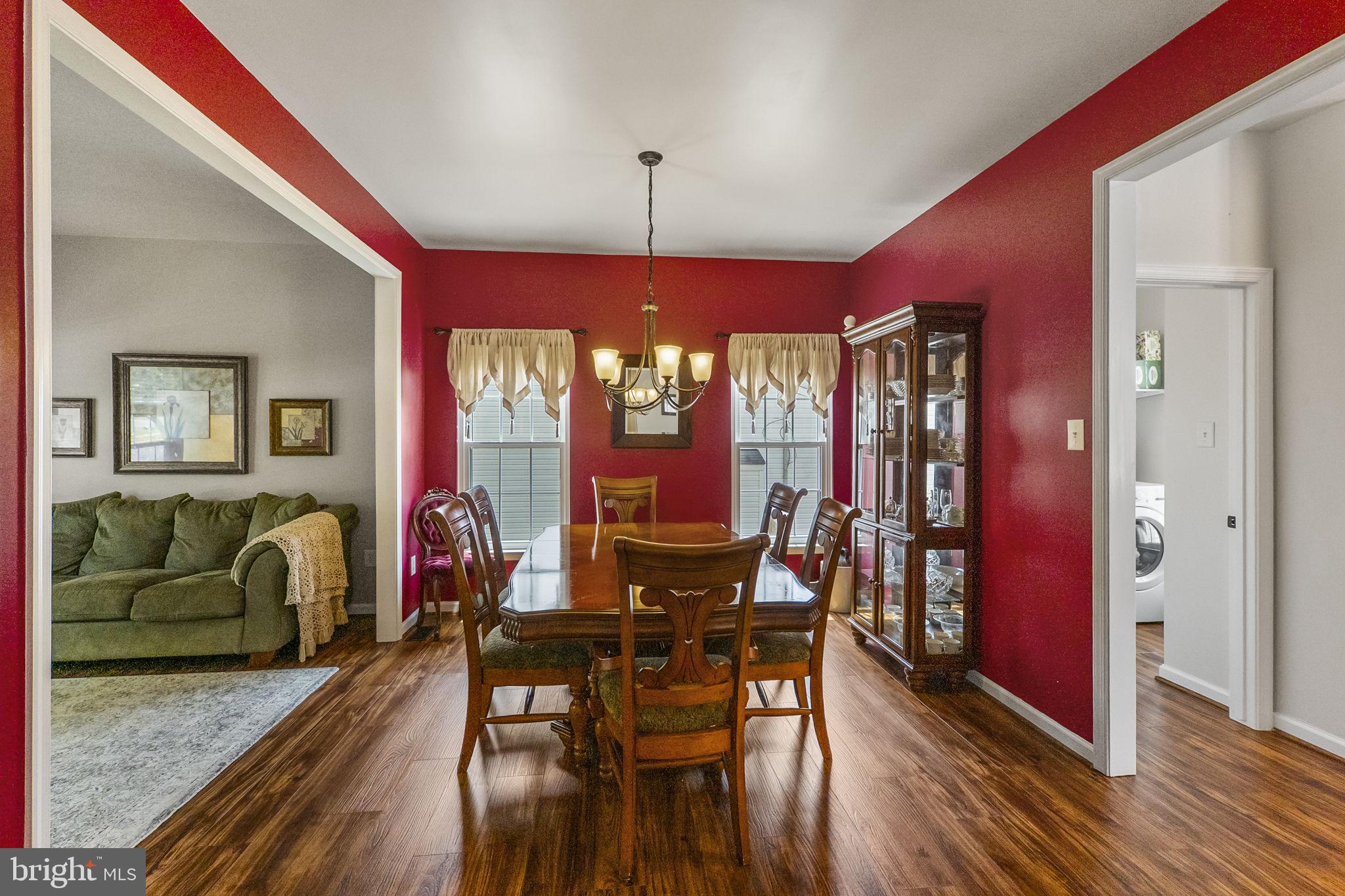SUN MEADOW - Residential