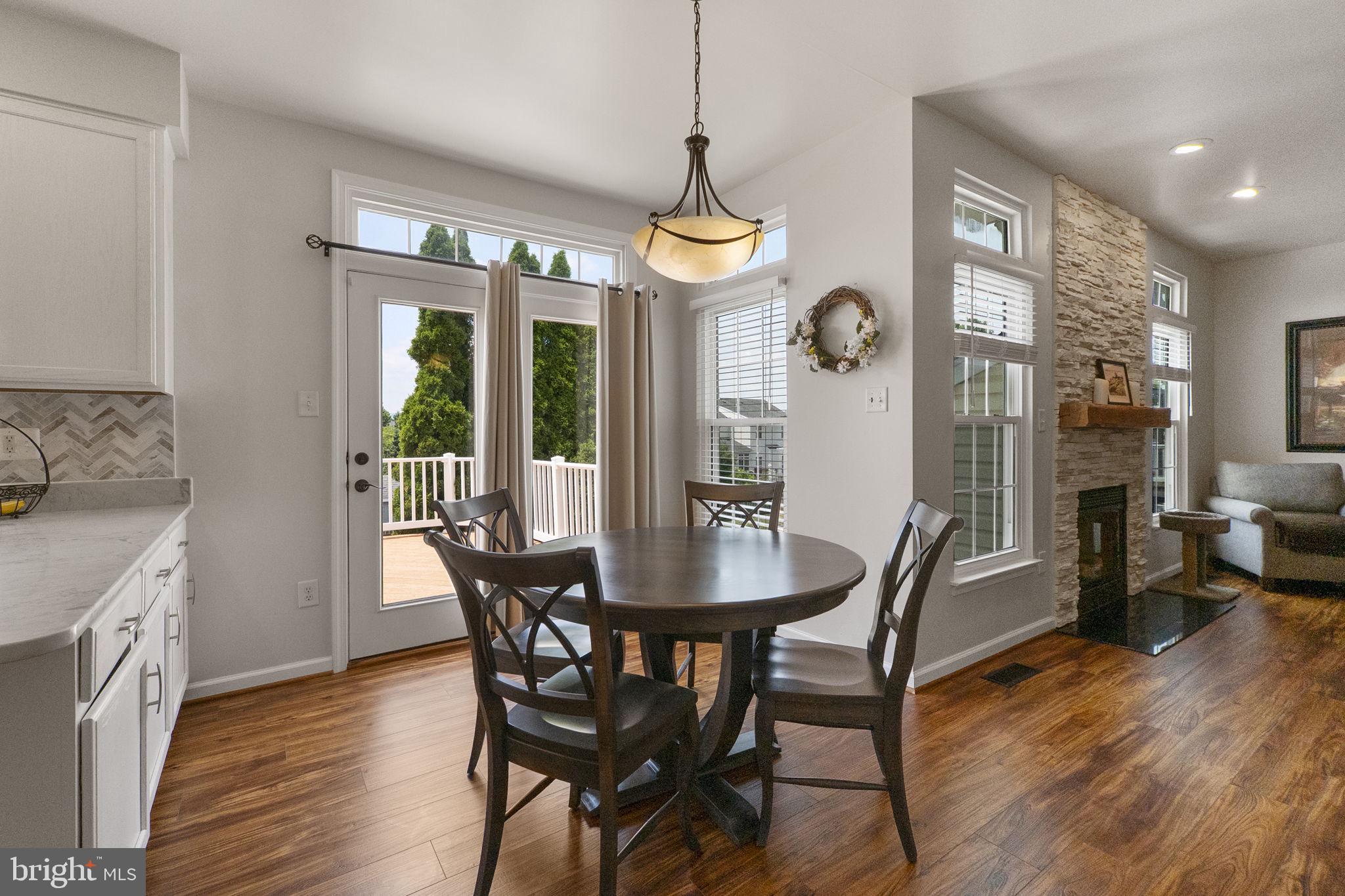 SUN MEADOW - Residential