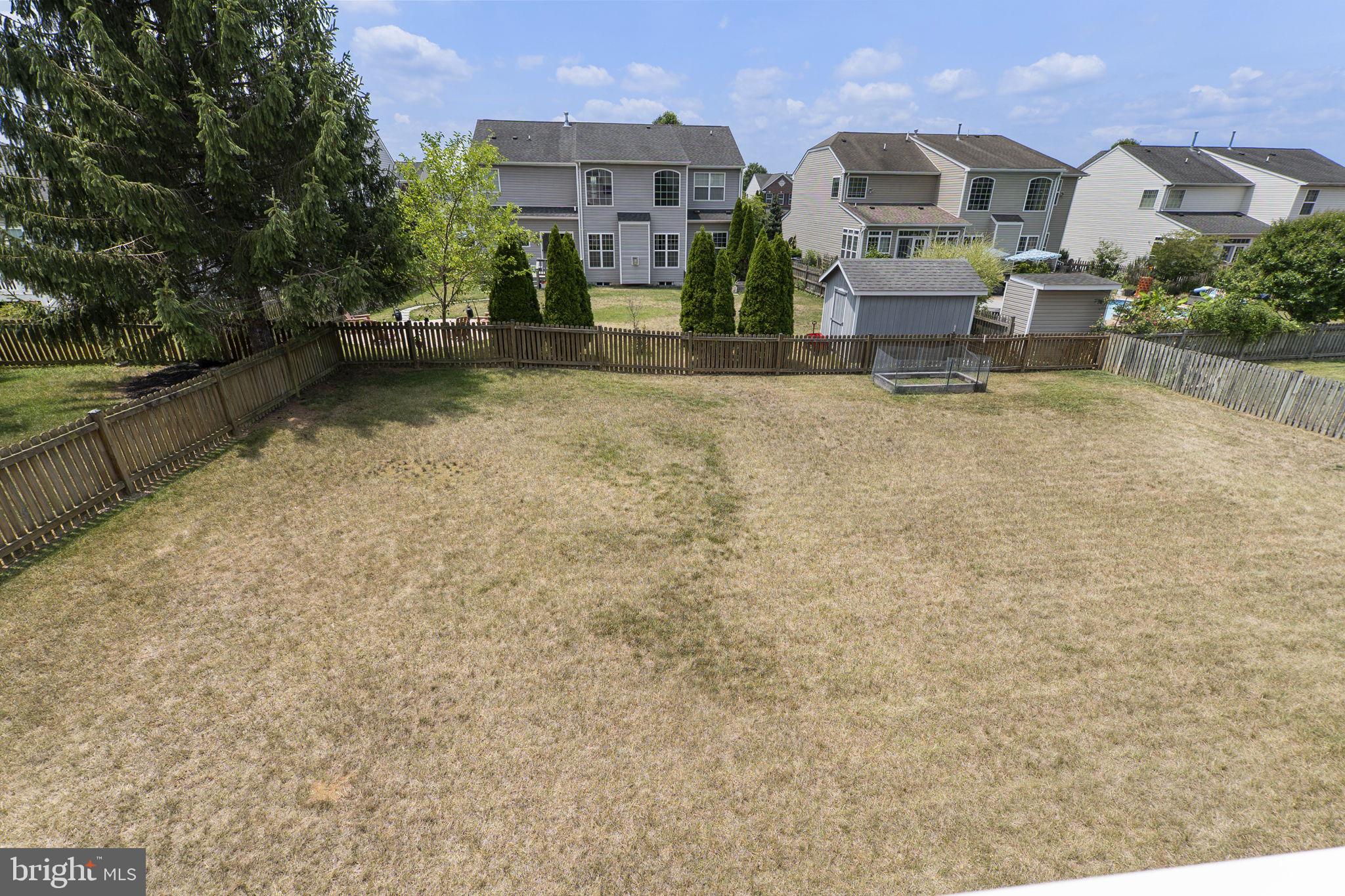 SUN MEADOW - Residential