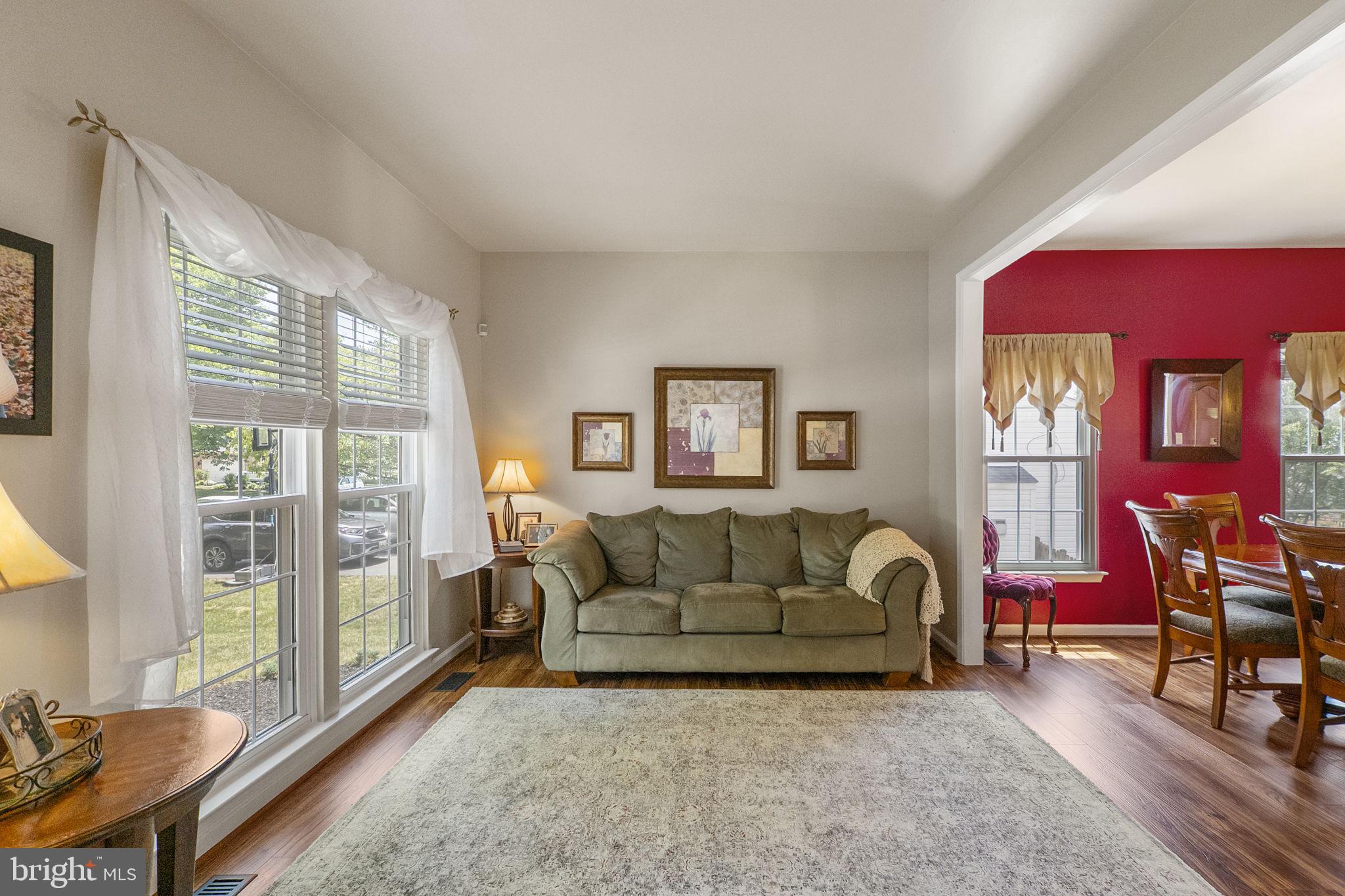 SUN MEADOW - Residential