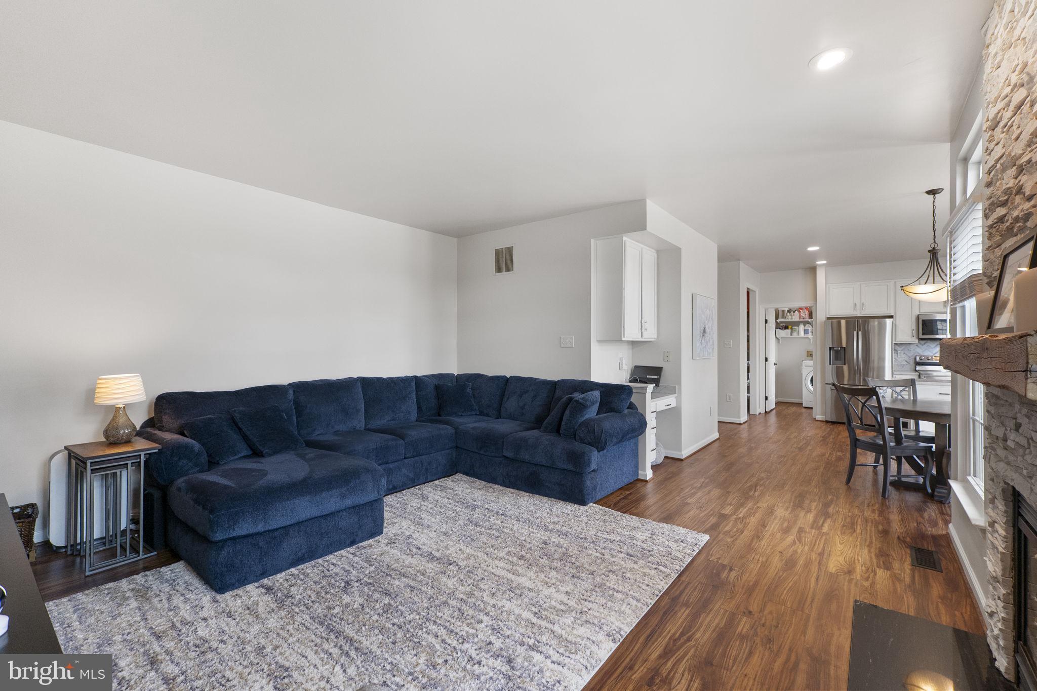 SUN MEADOW - Residential
