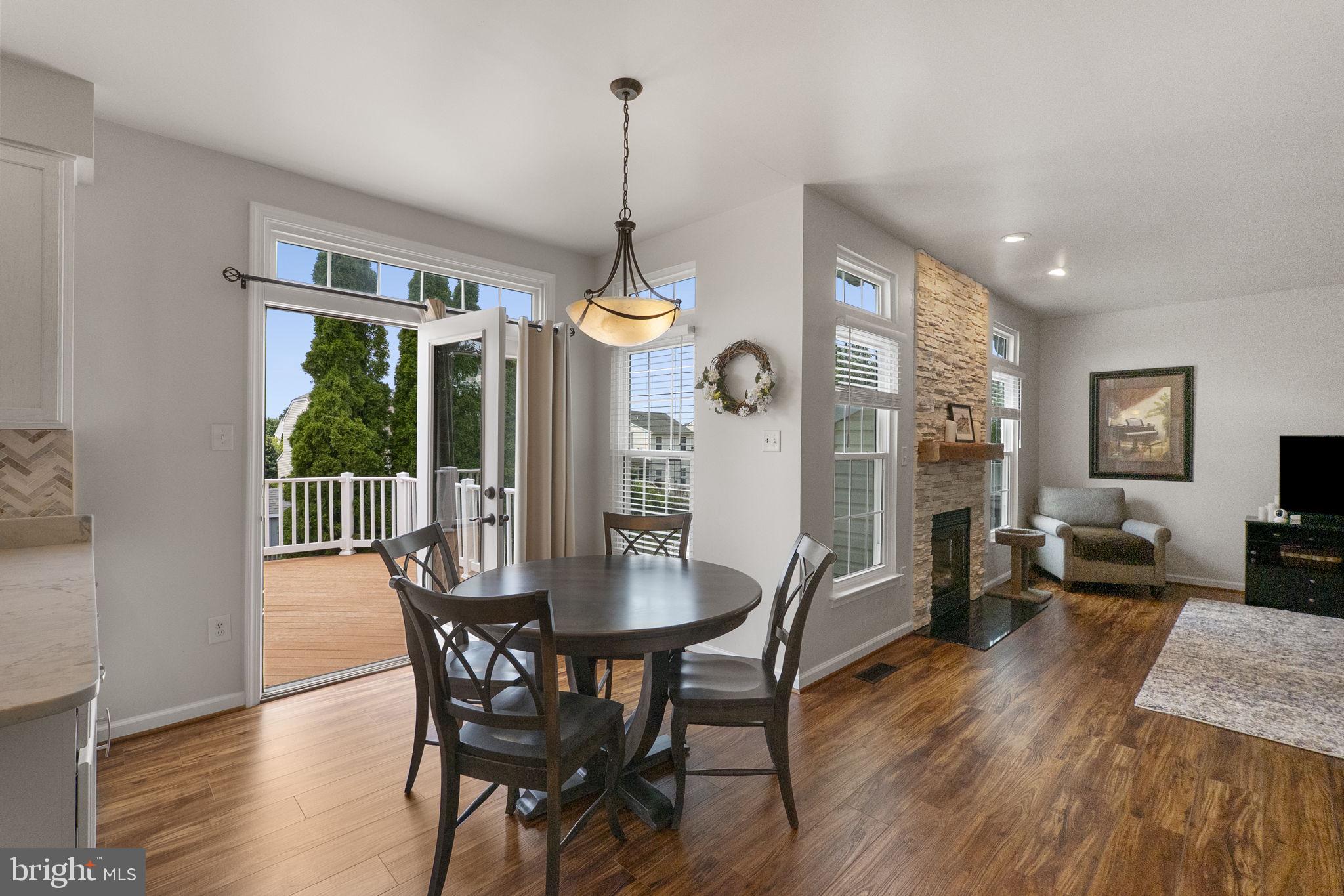 SUN MEADOW - Residential