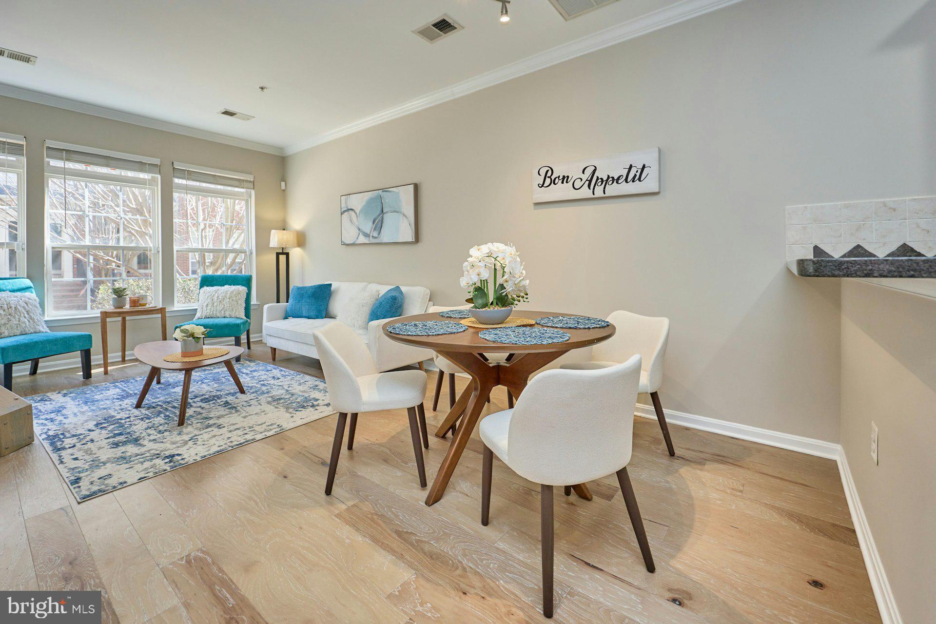 THE TOWNES AT VILLAGE PLACE - Residential