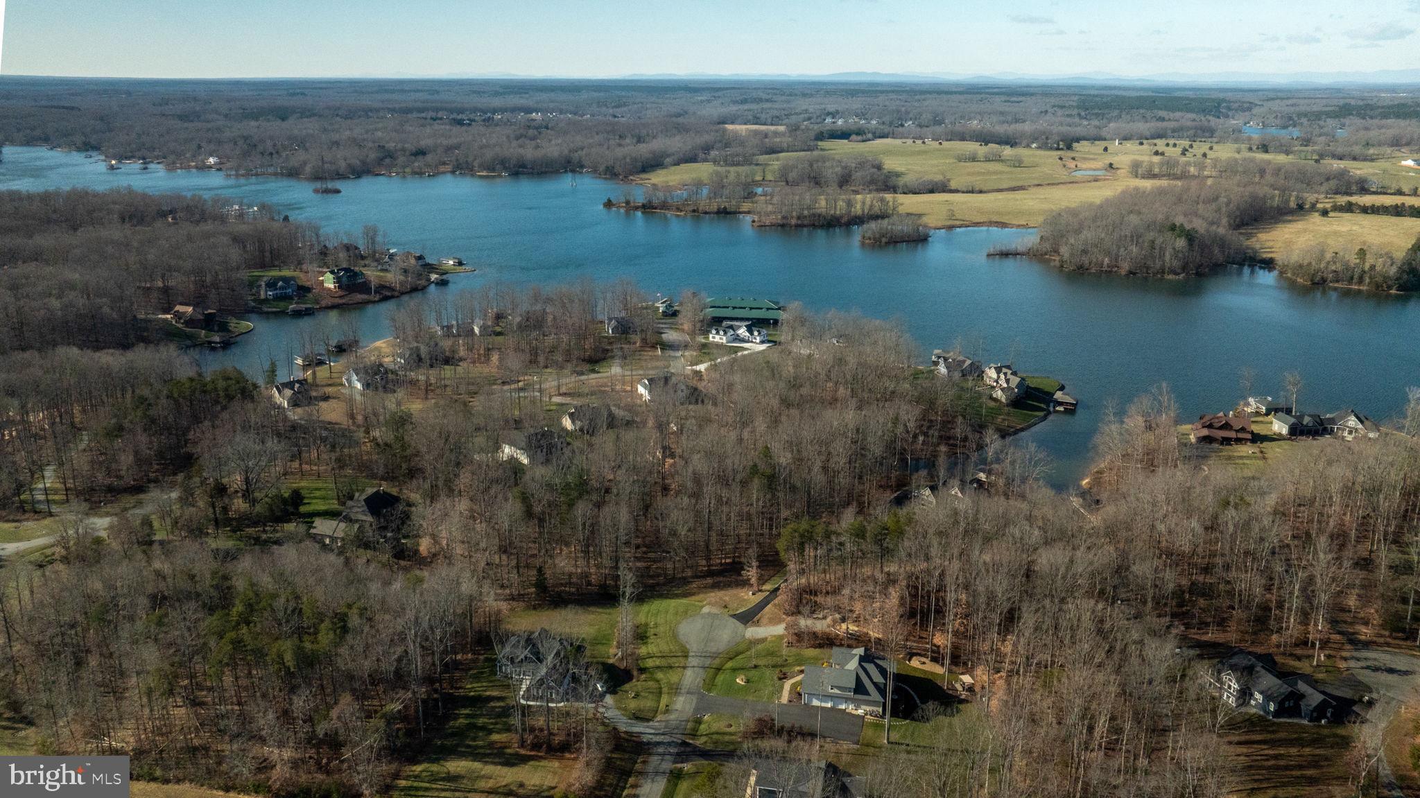 MILL RUN - Residential