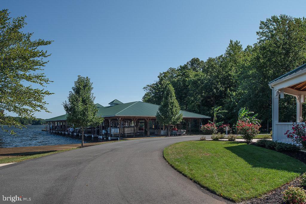 MILL RUN - Residential