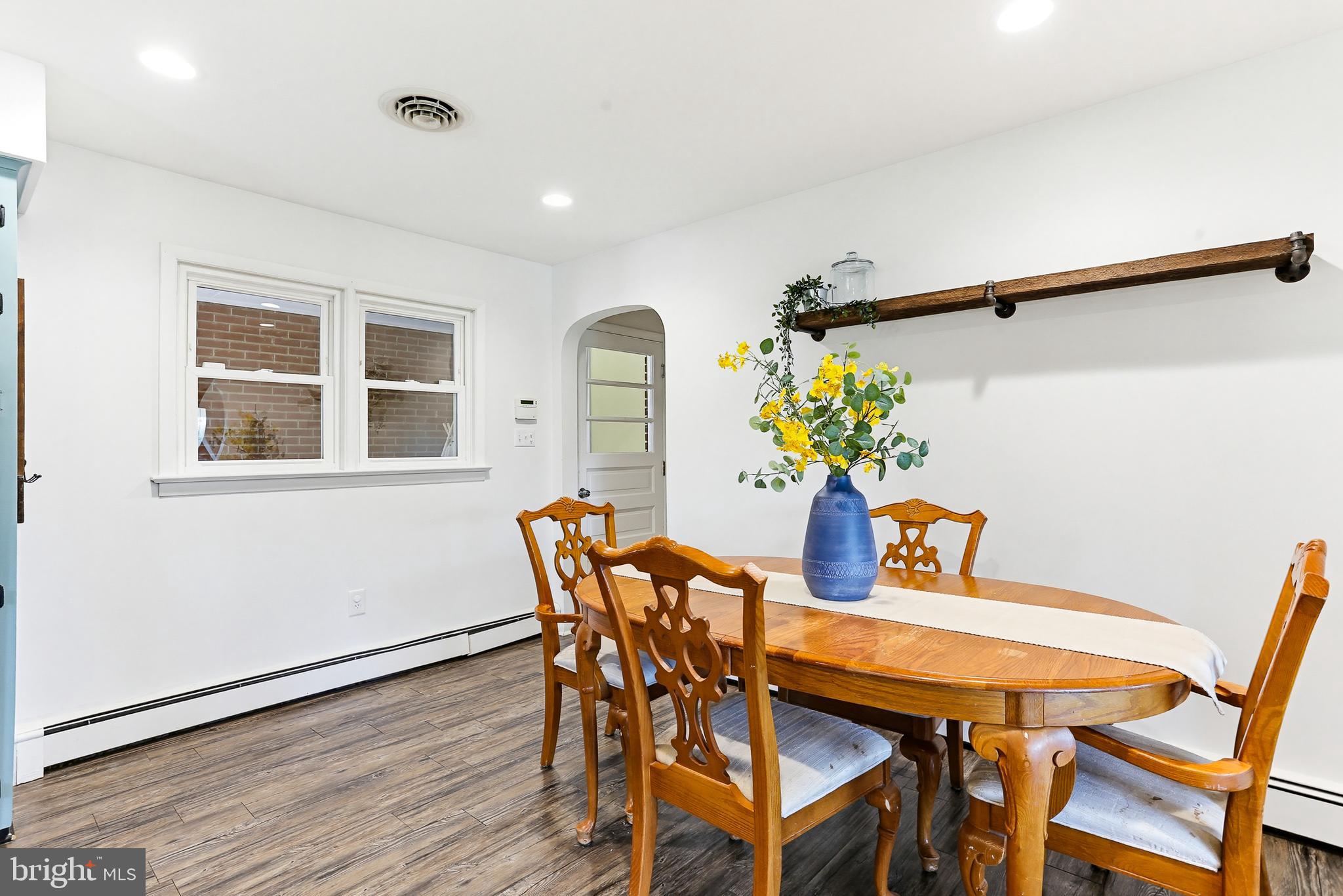 HAMPSTEAD HEIGHTS - Residential